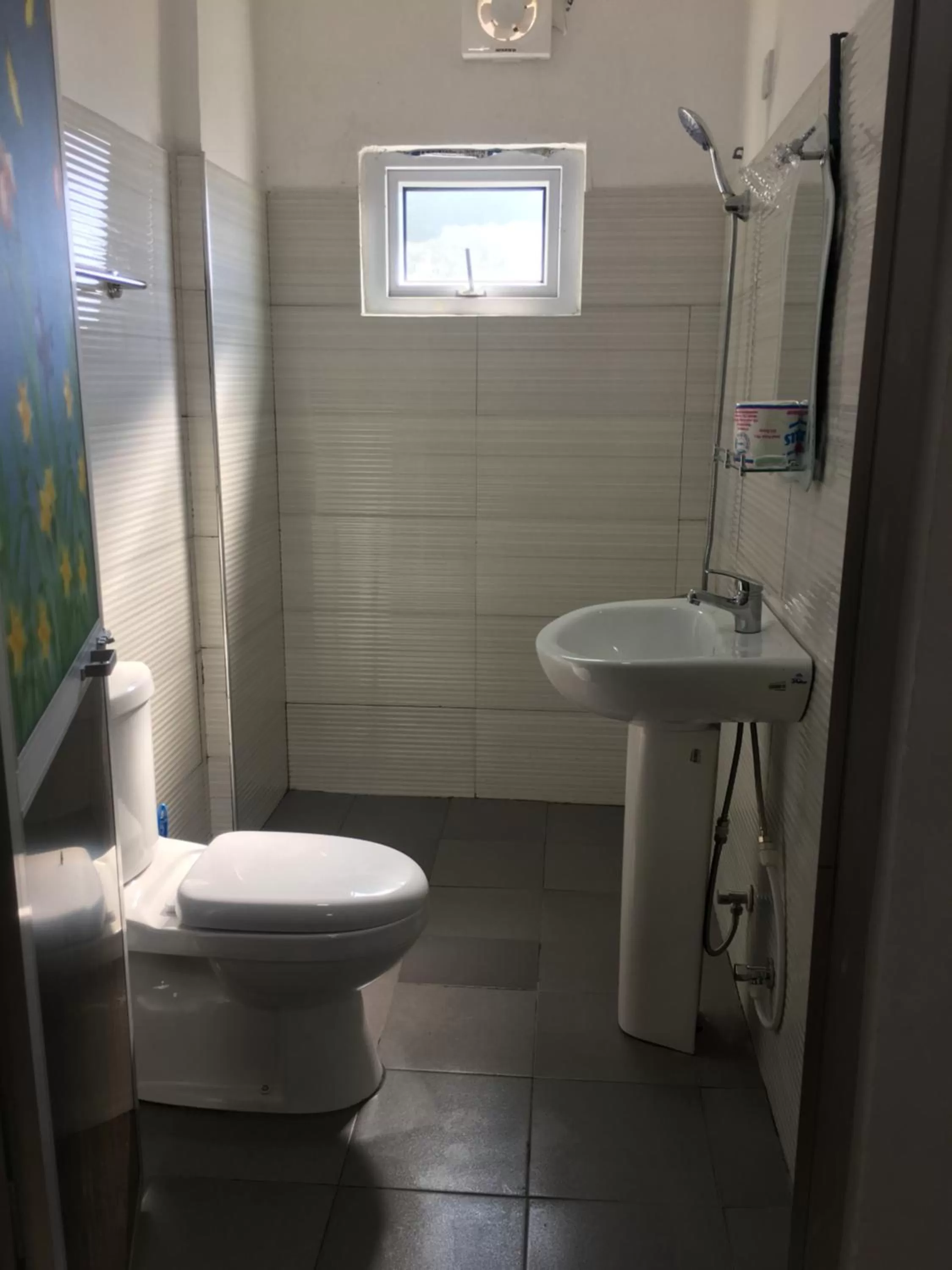 Bathroom in Golden King Guest