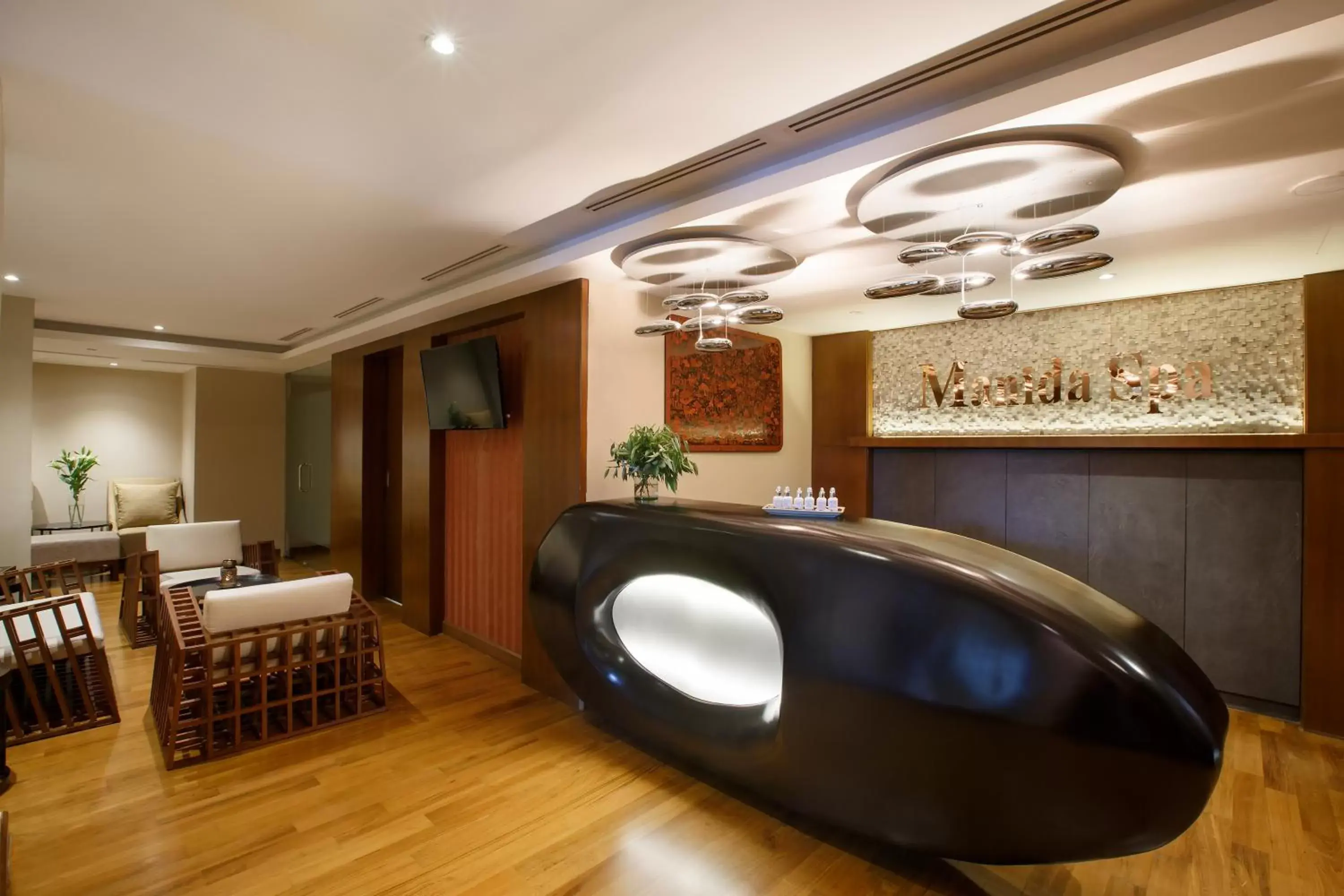 Spa and wellness centre/facilities, Lobby/Reception in Novotel Yangon Max