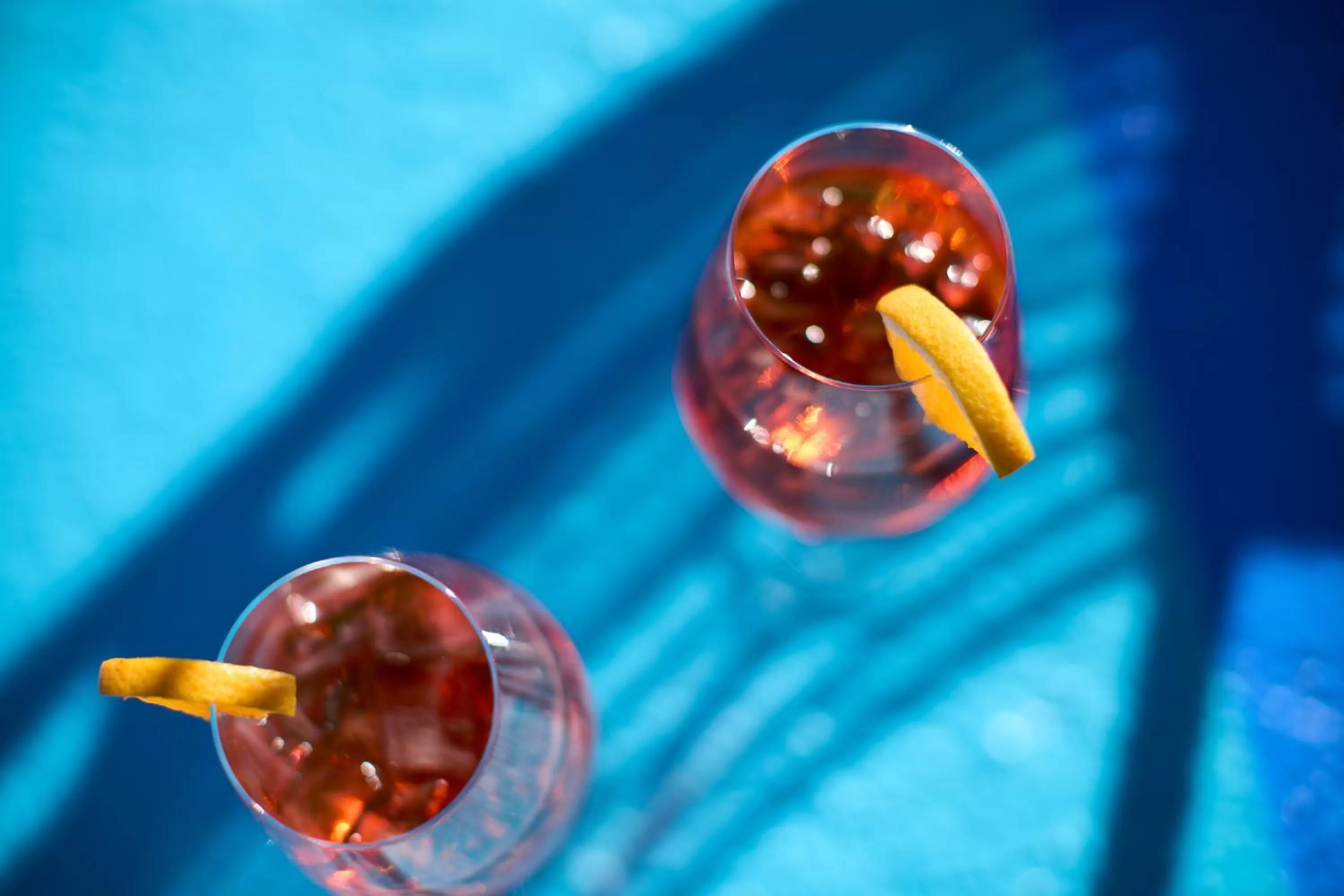 Drinks in The Ven at Embassy Row, Washington, D.C., a Tribute Portfolio Hotel