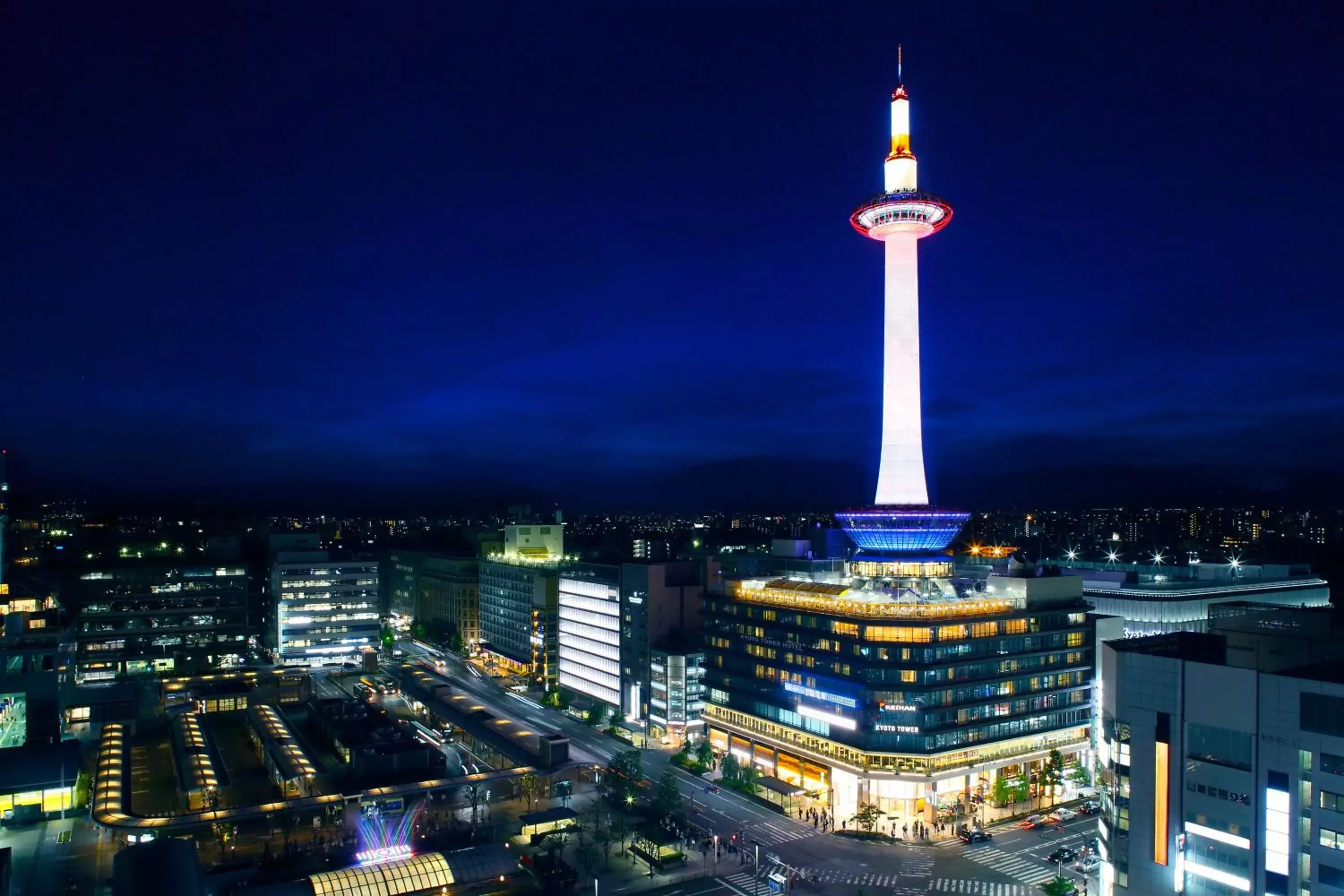 Property building, Bird's-eye View in Kyoto Tower Hotel