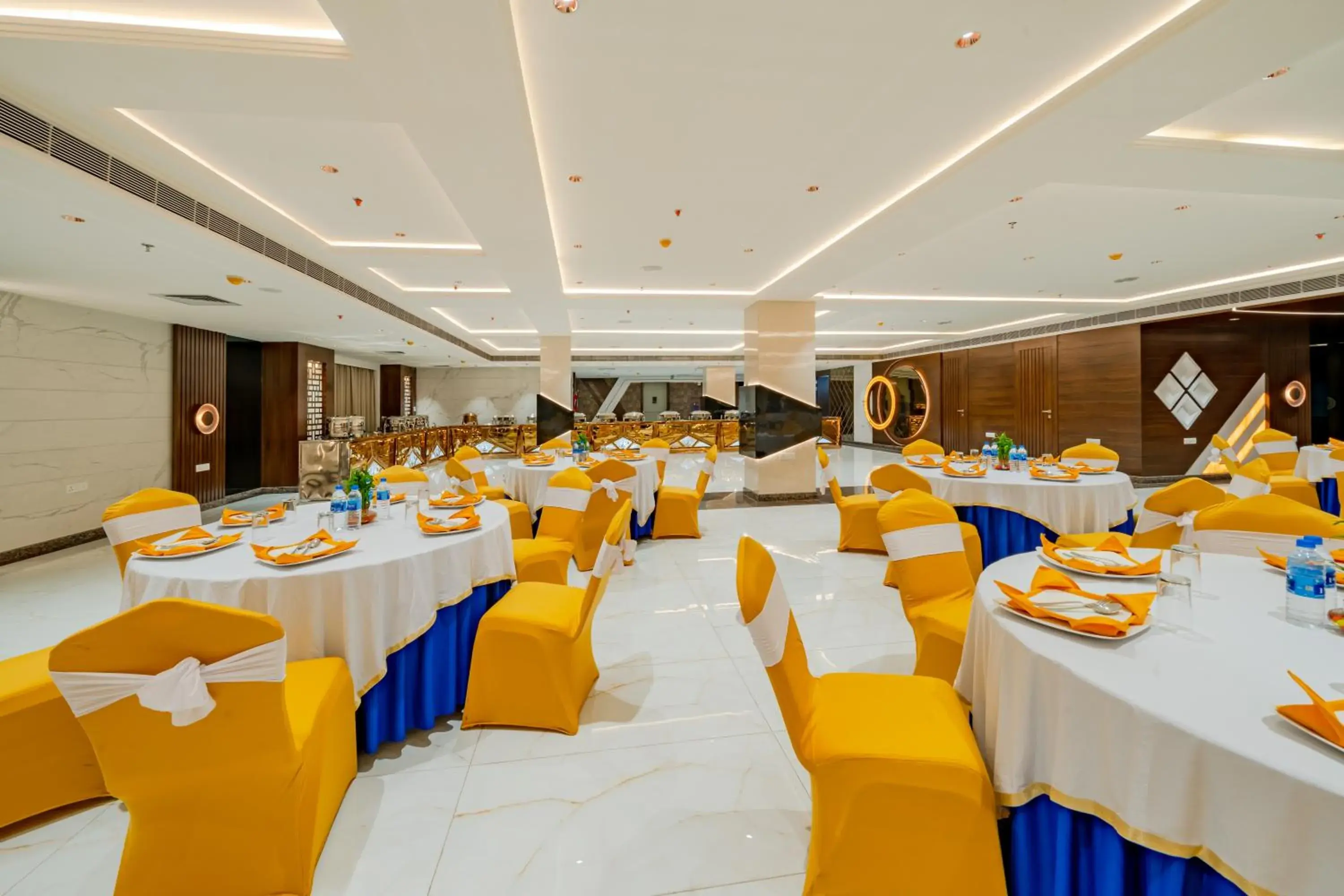 Food and drinks, Banquet Facilities in Payel Inn