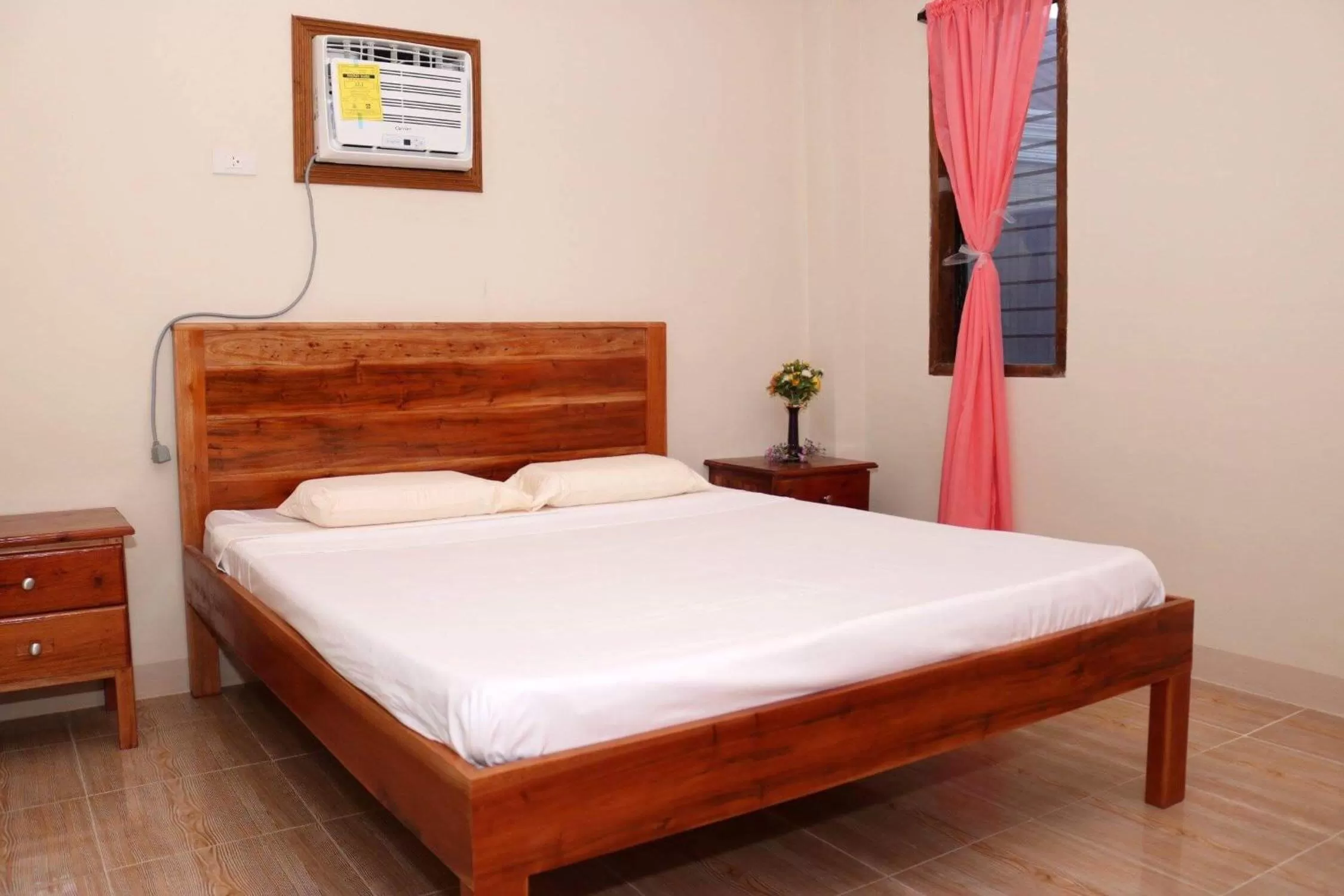 Bedroom, Bed in D's Oceanview Beach Resort