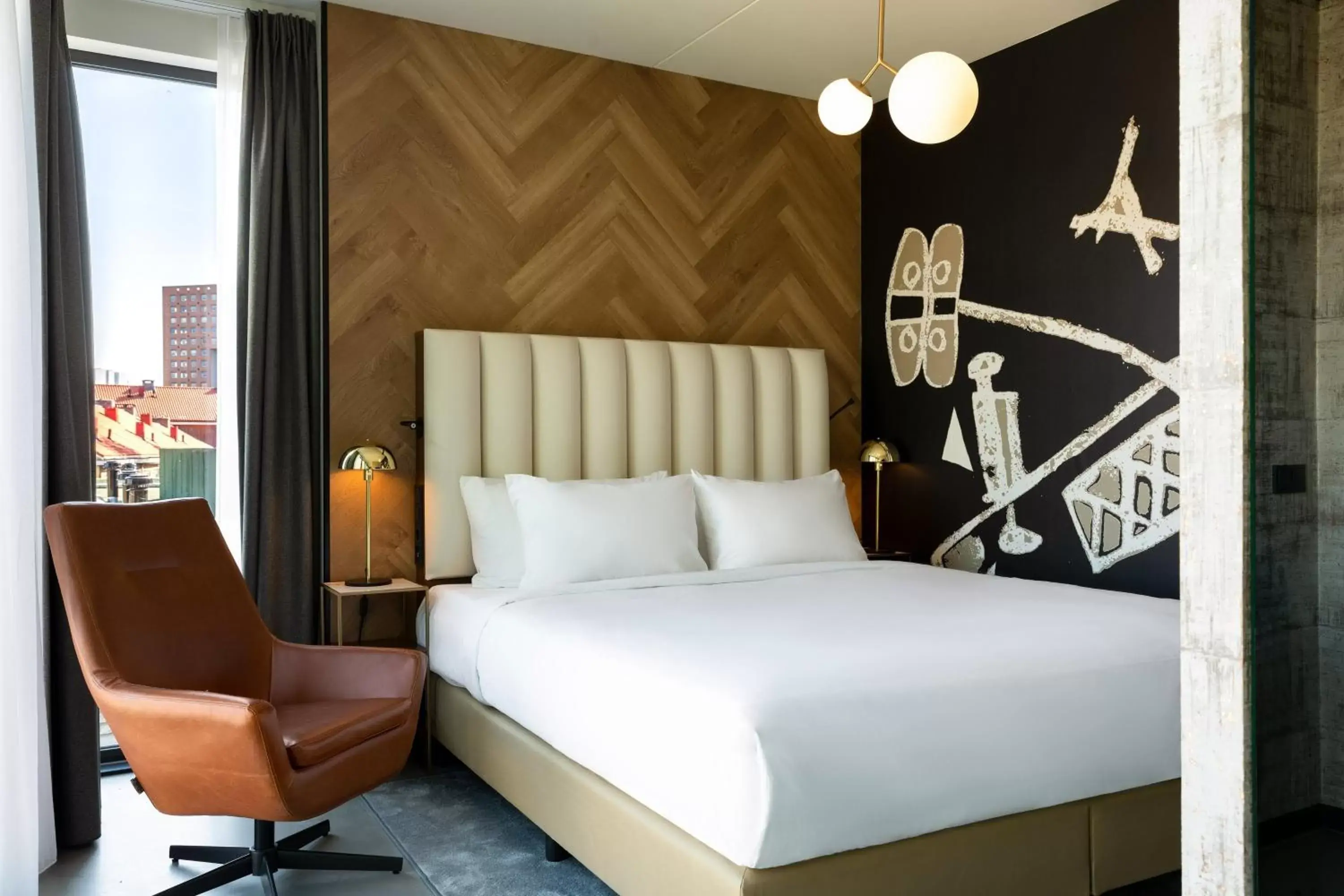 Photo of the whole room, Bed in The Slaak Rotterdam, a Tribute Portfolio Hotel