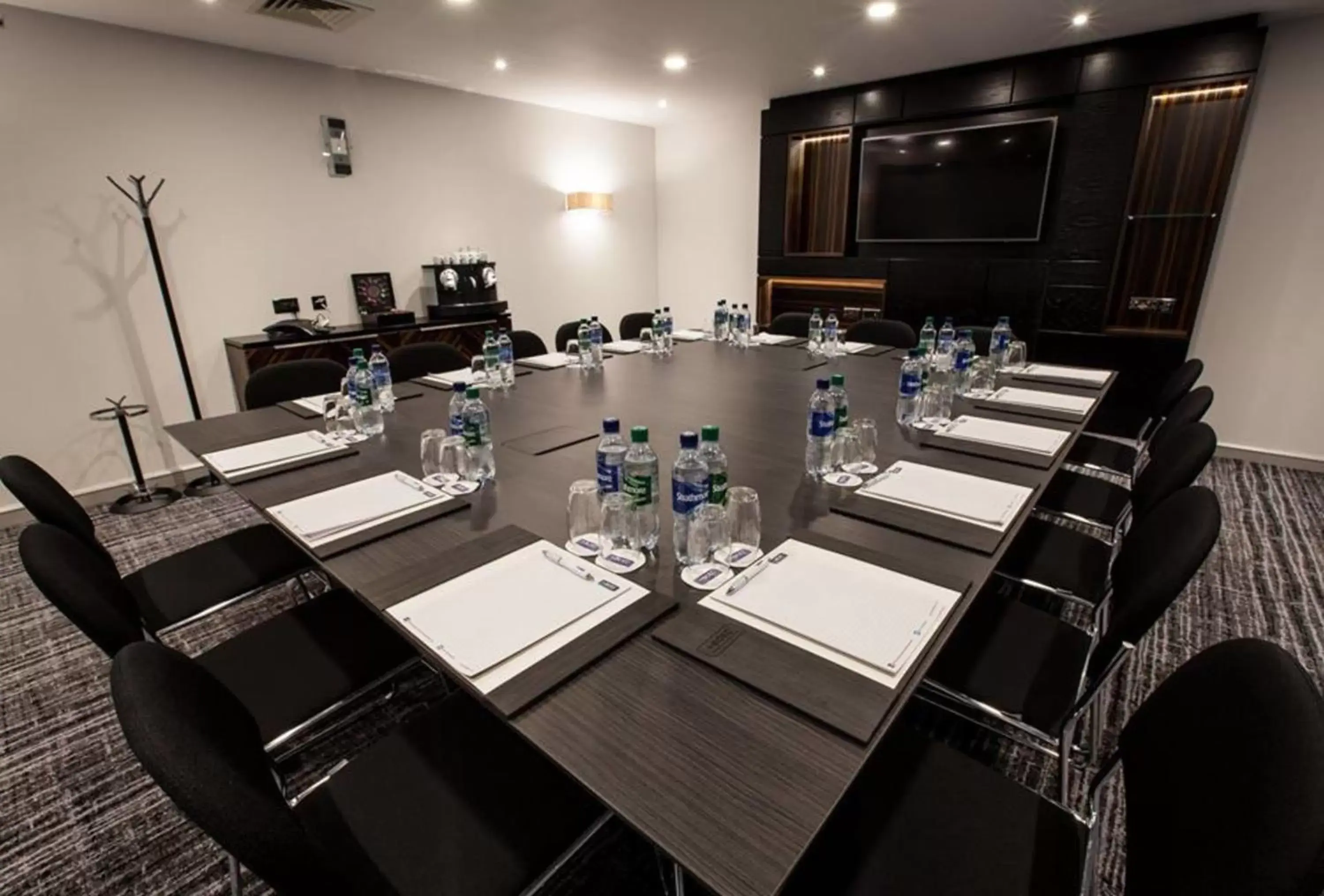 Meeting/conference room in Holiday Inn Birmingham City, an IHG Hotel