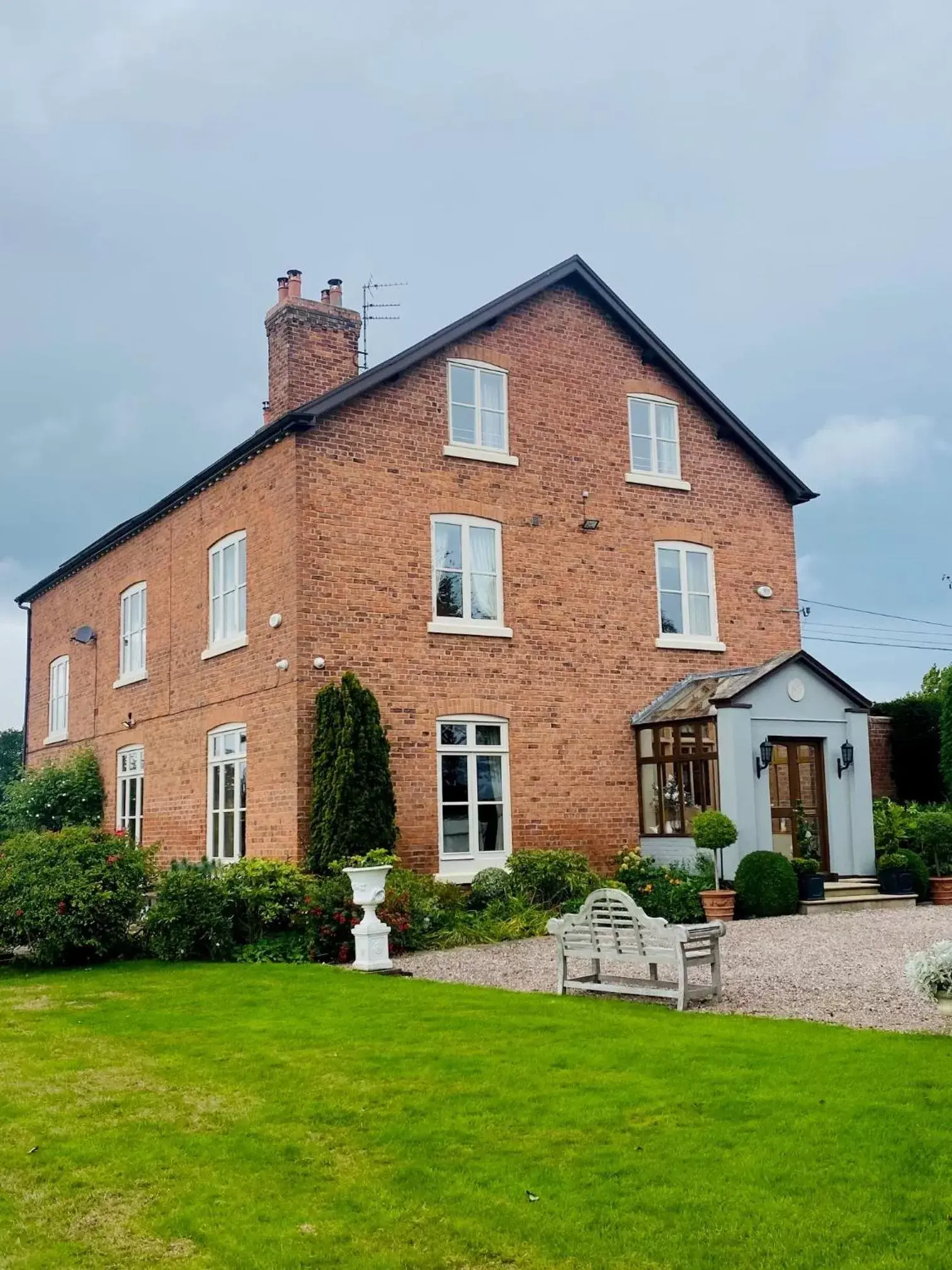 Property Building in Golborne Manor Bed and Breakfast