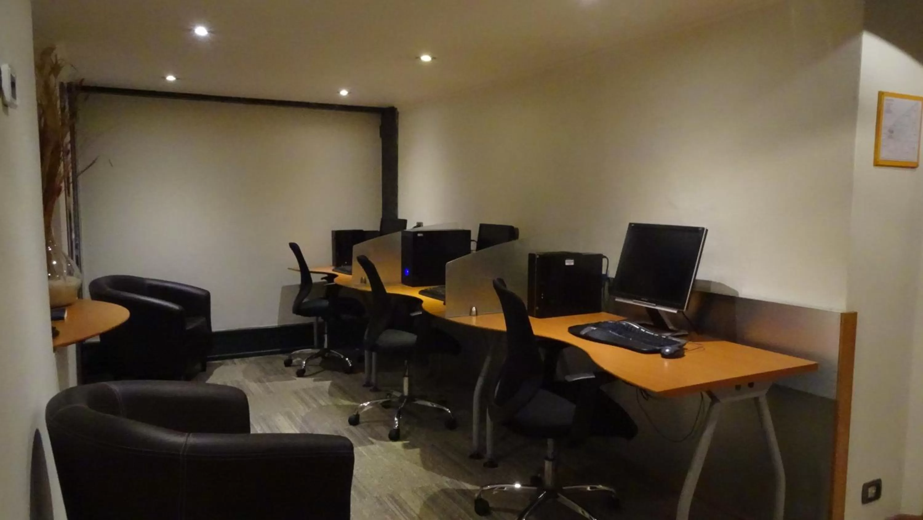 Business facilities in Hotel Restaurante Ankara