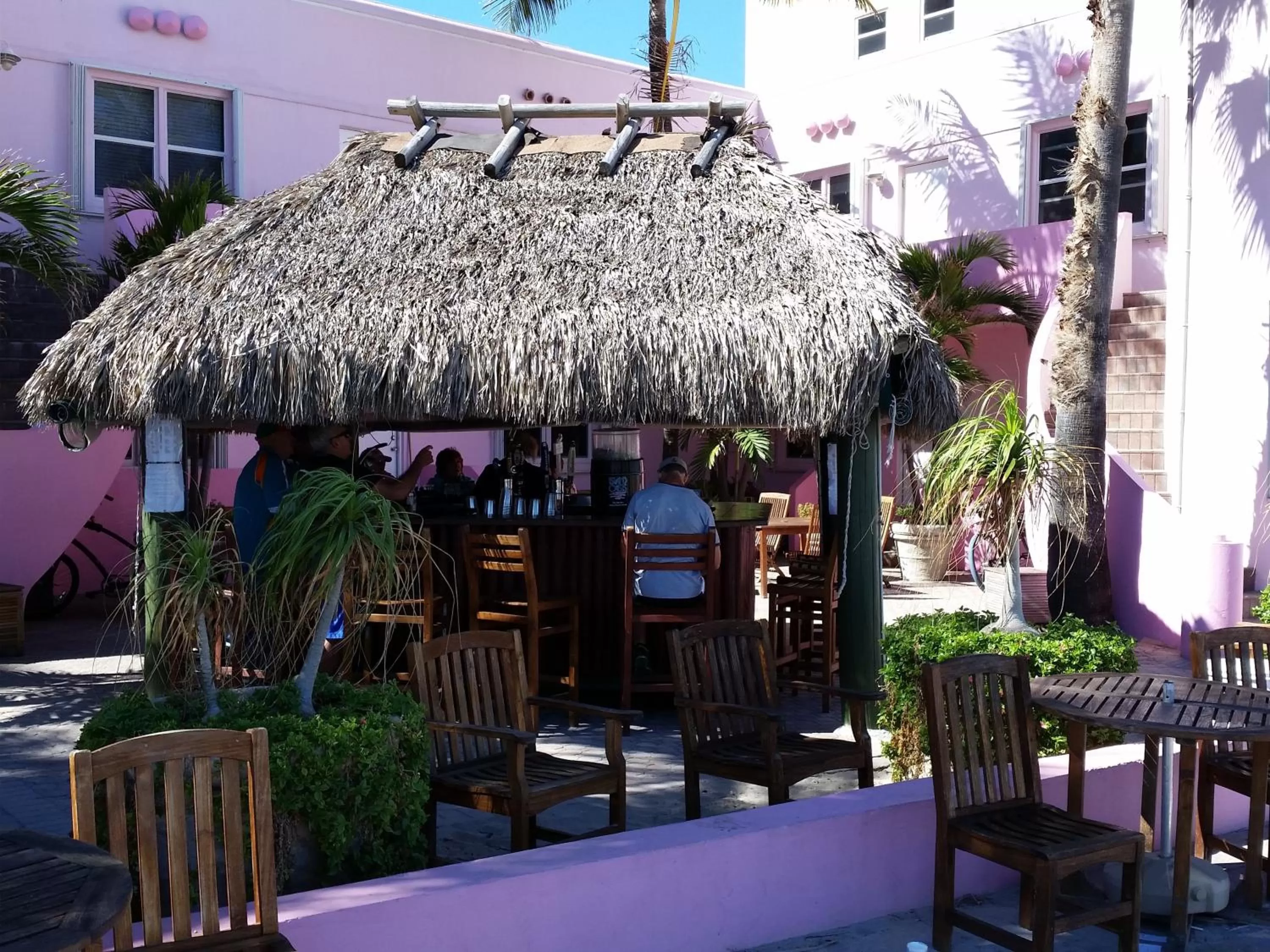 Restaurant/places to eat in Hollywood Broadwalk Oceanside Hotel