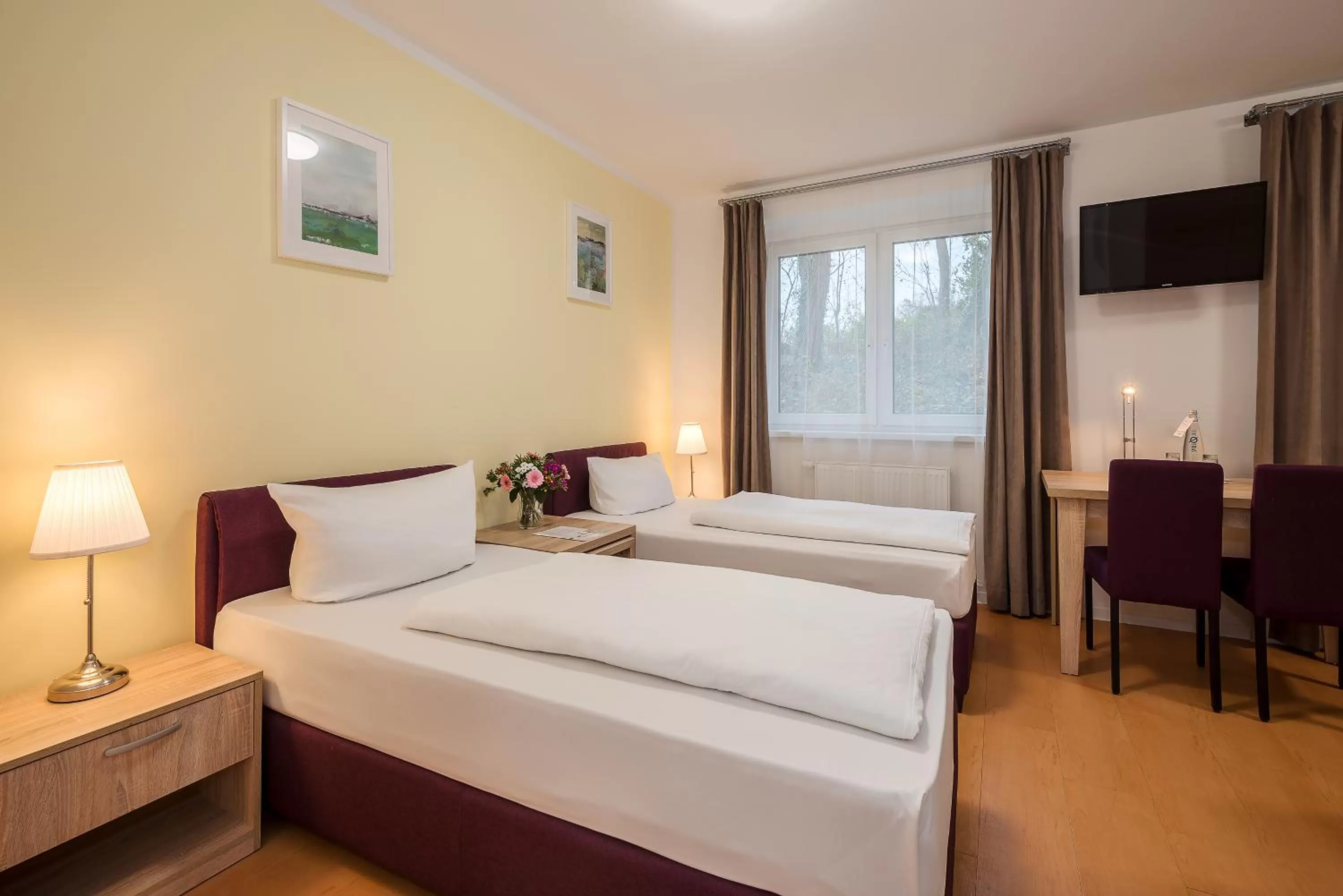 Bedroom, Bed in Hotel City Green Berlin