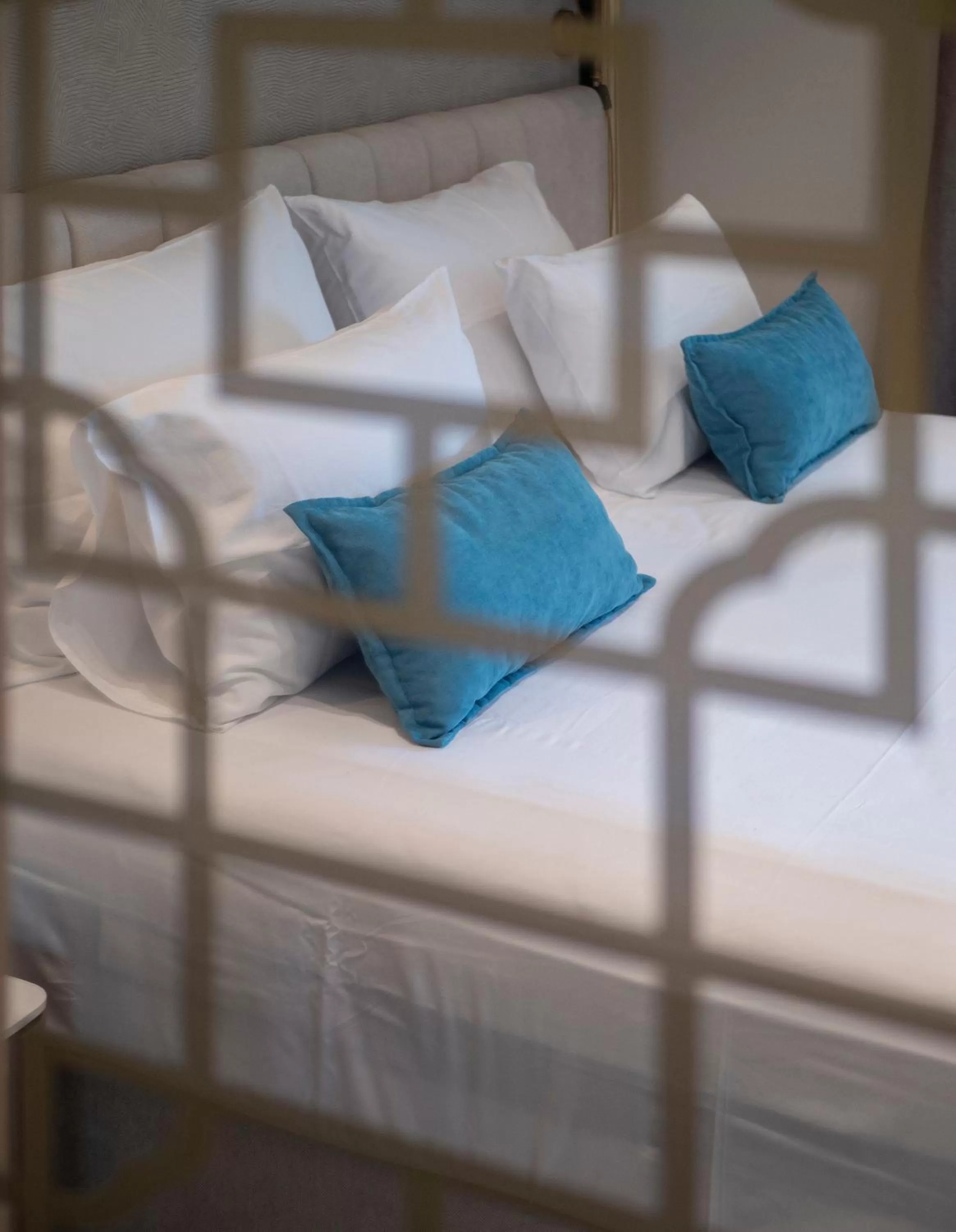 Bed in Apartments PERLA Budva