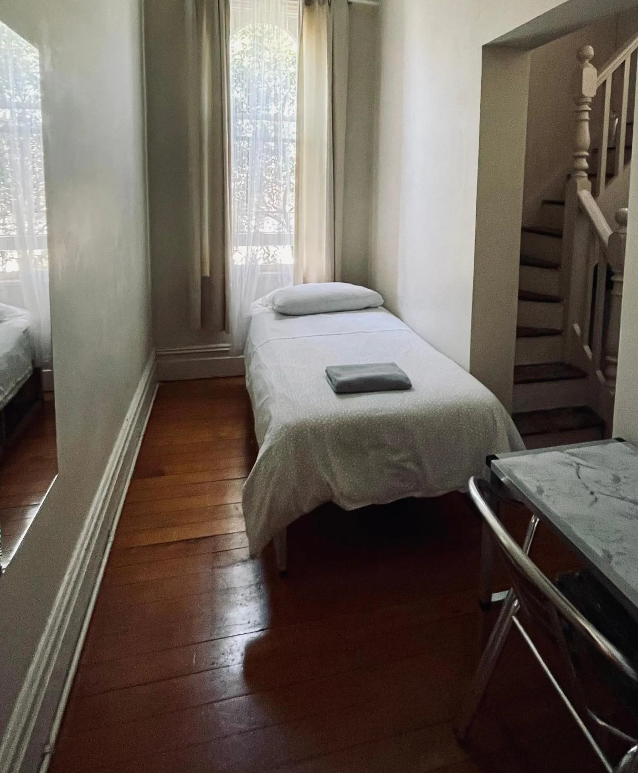 Bed in Cambridge Lodge