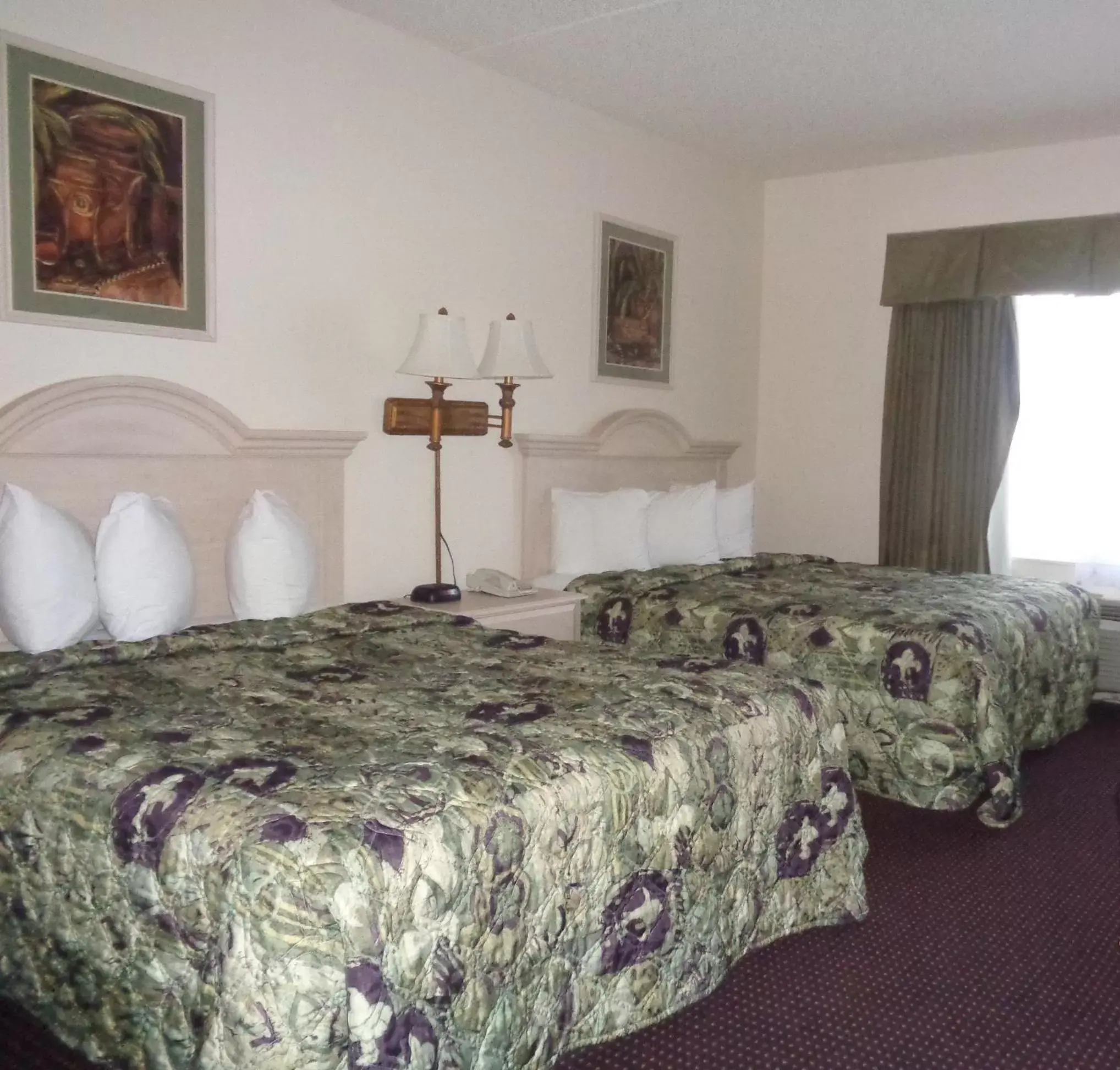 Bed in Allure Suites of Fort Myers Bed in Allure Suites of Fort Myers