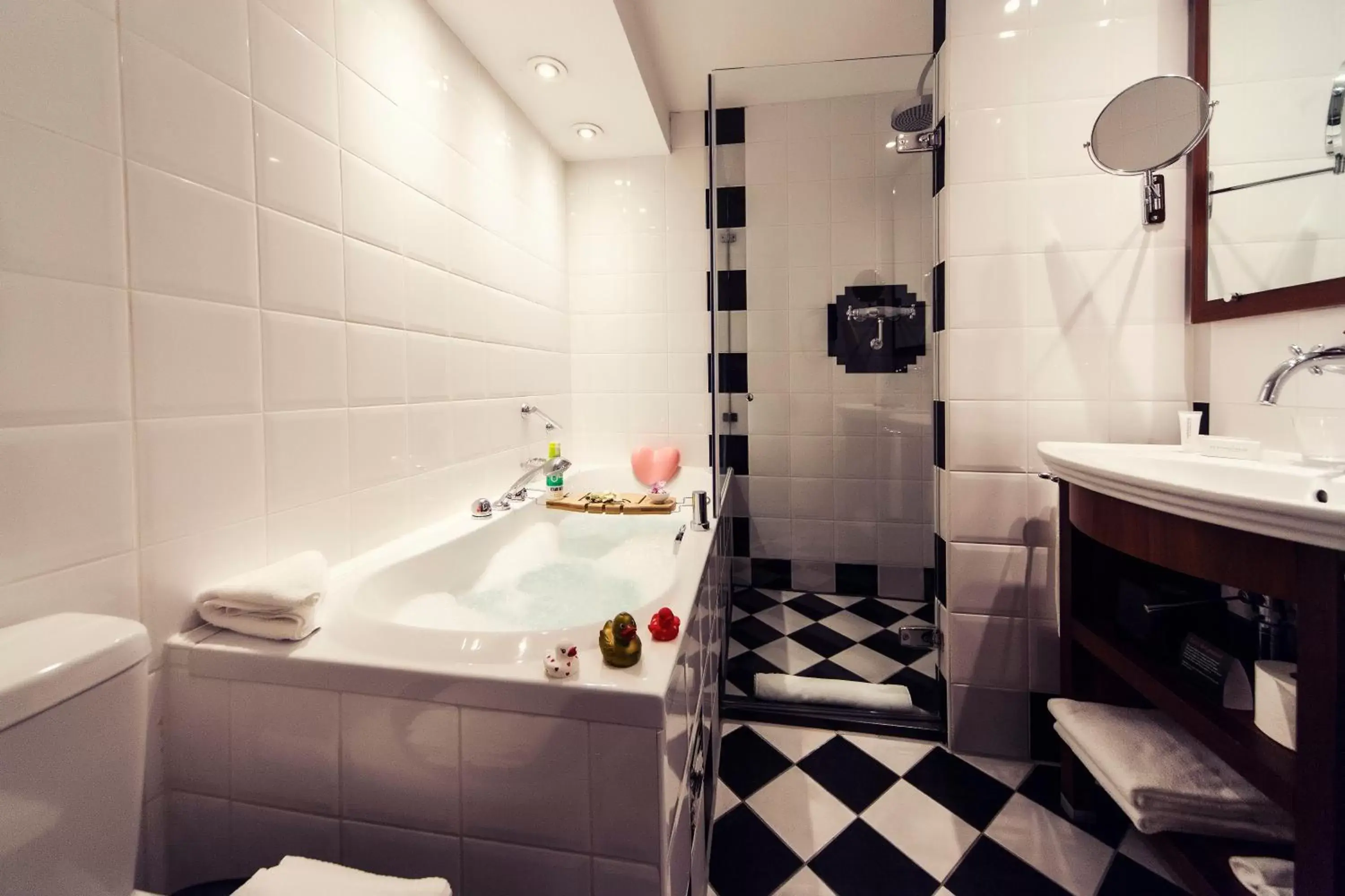 Bathroom in Banks Mansion - All Inclusive Boutique Hotel