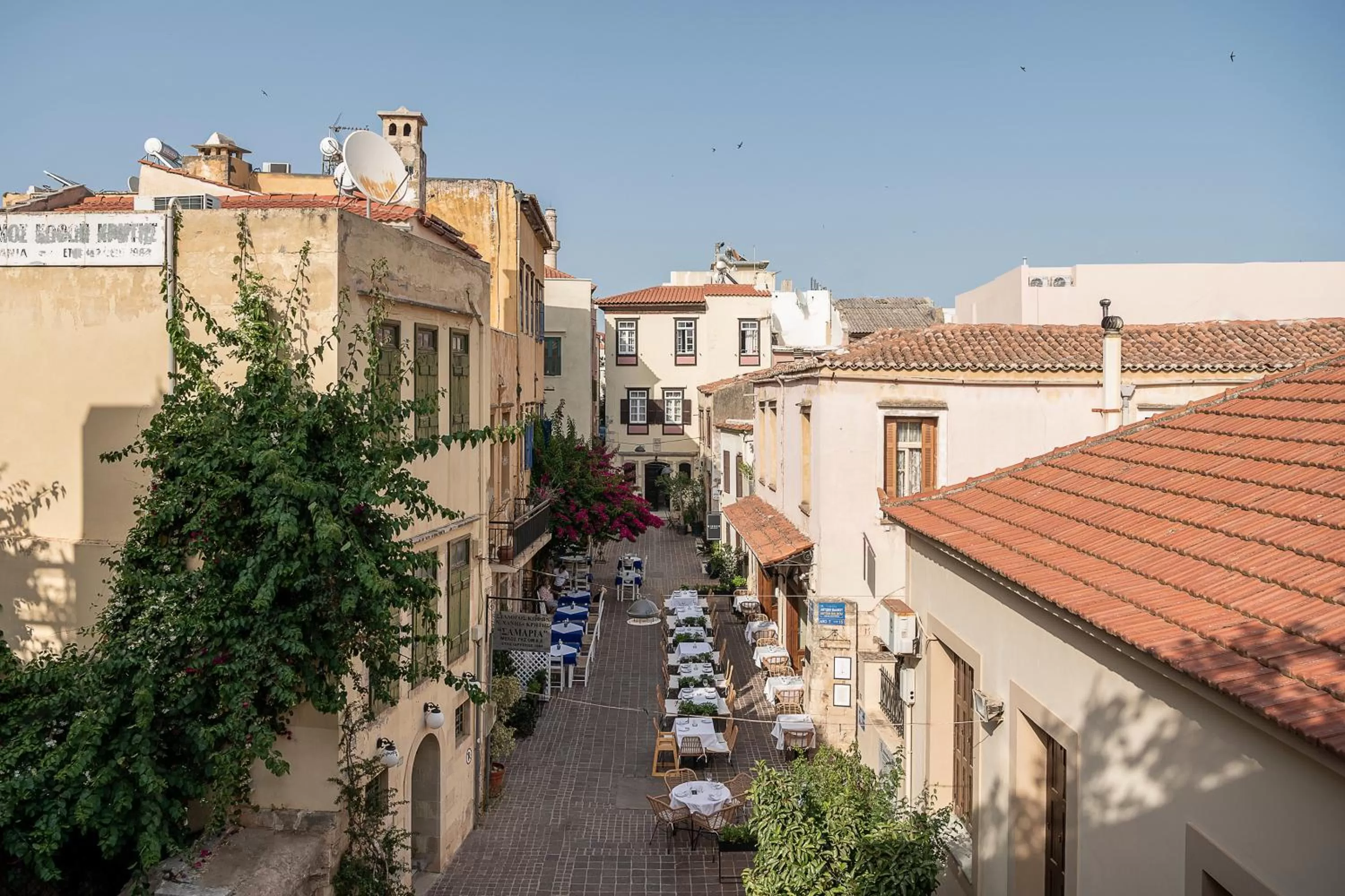 Neighbourhood in Ionas Boutique Hotel