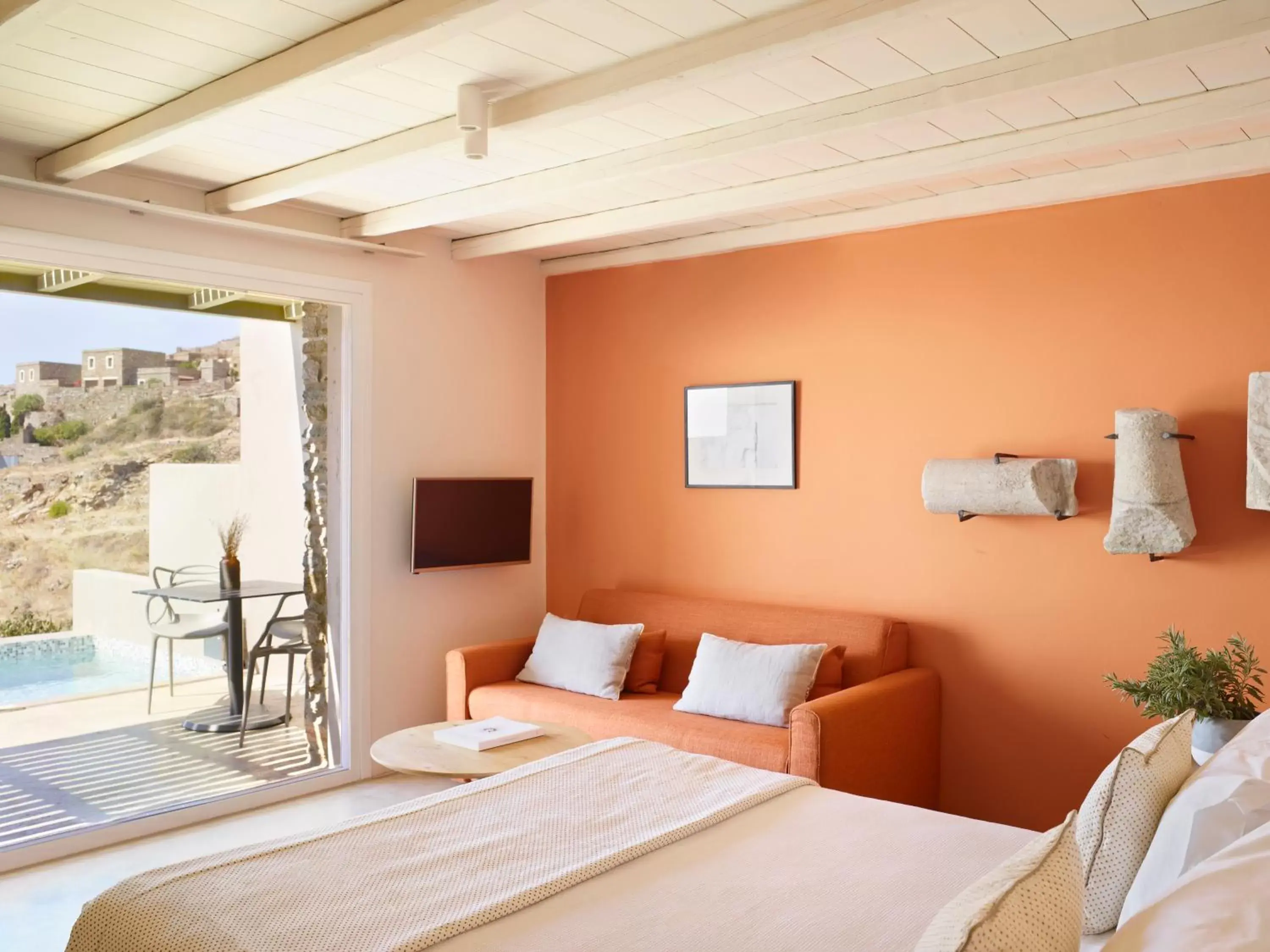 TV and multimedia, Bed in Aeolis Tinos Suites