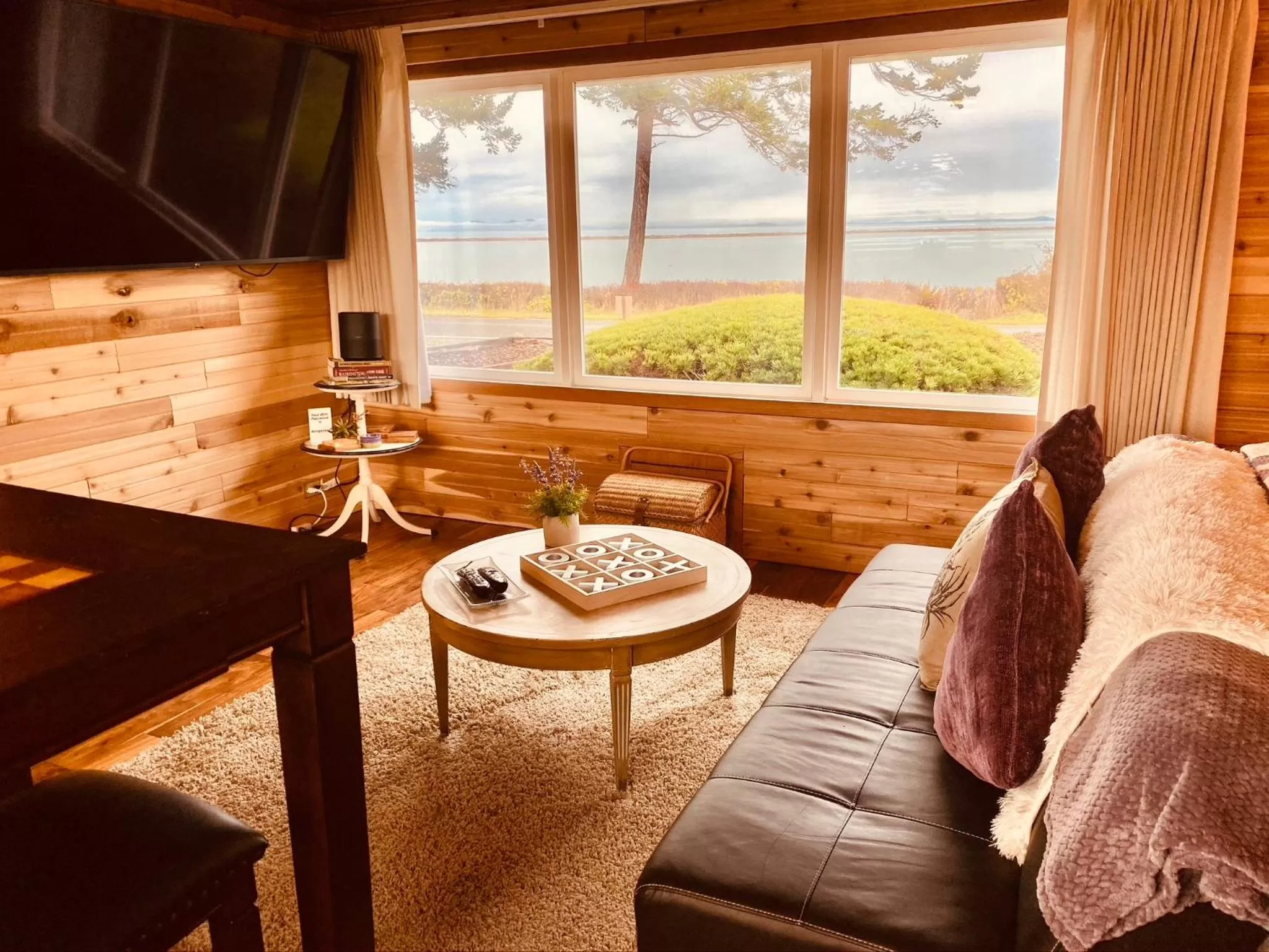 Dungeness Bay Cottages