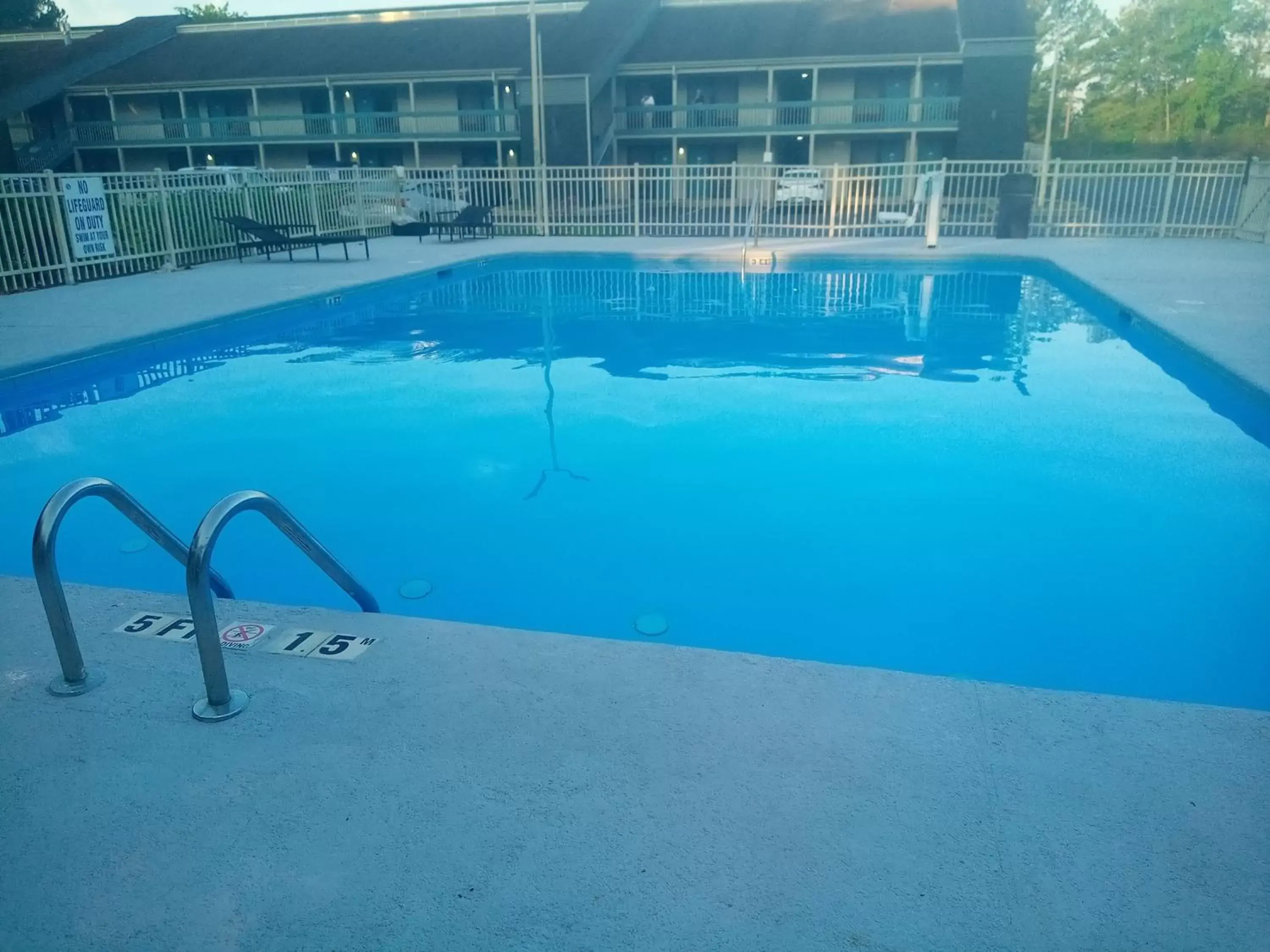 Swimming Pool in Quality Inn Fort Jackson