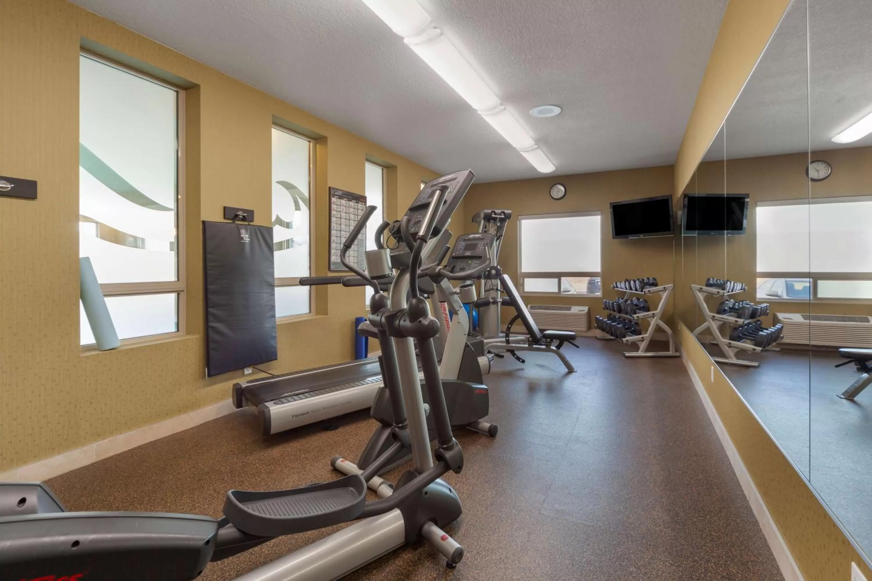 Spa and wellness centre/facilities in Best Western Plus Sherwood Park Inn & Suites
