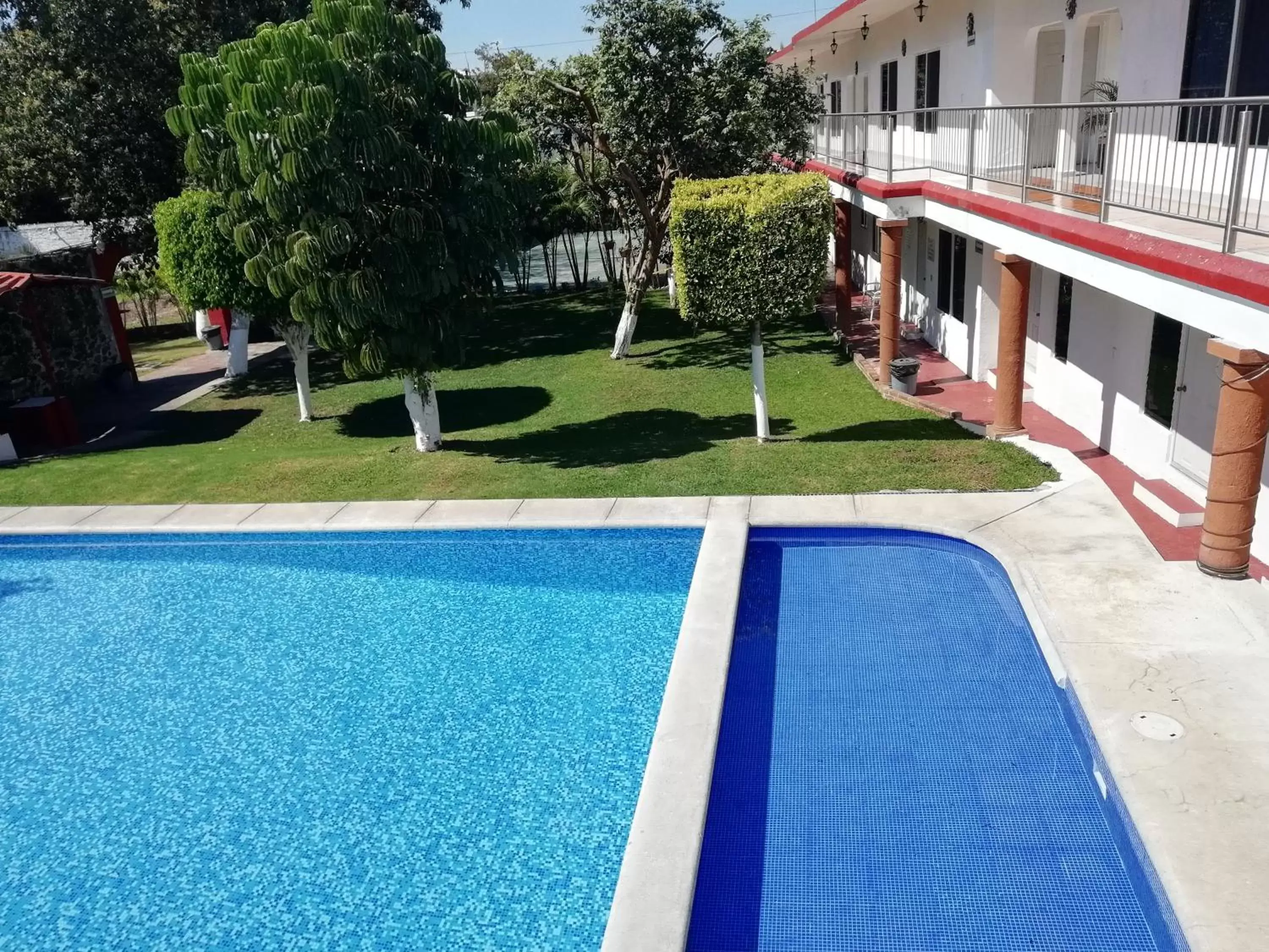 Swimming Pool in Hotel Quinta Paraiso