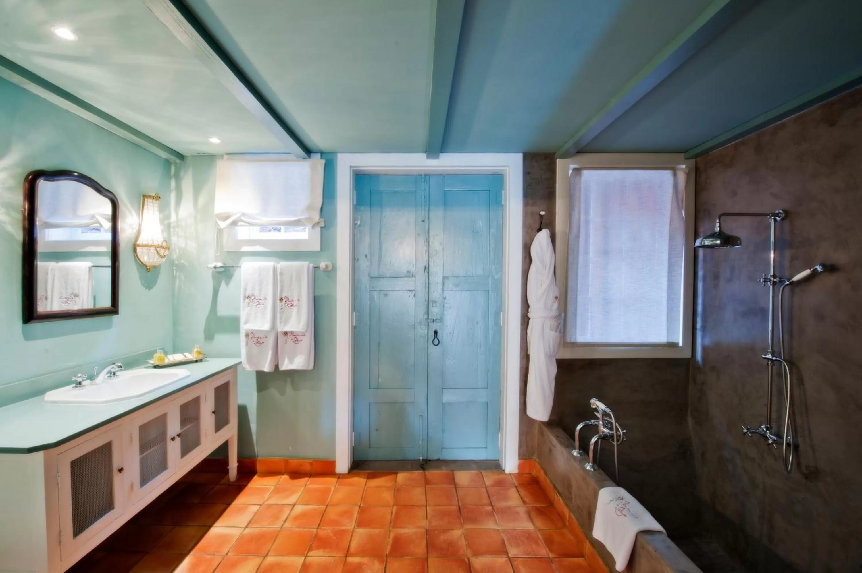 Bathroom in Hotel Hacienda de Abajo-Adults Only-Lujo