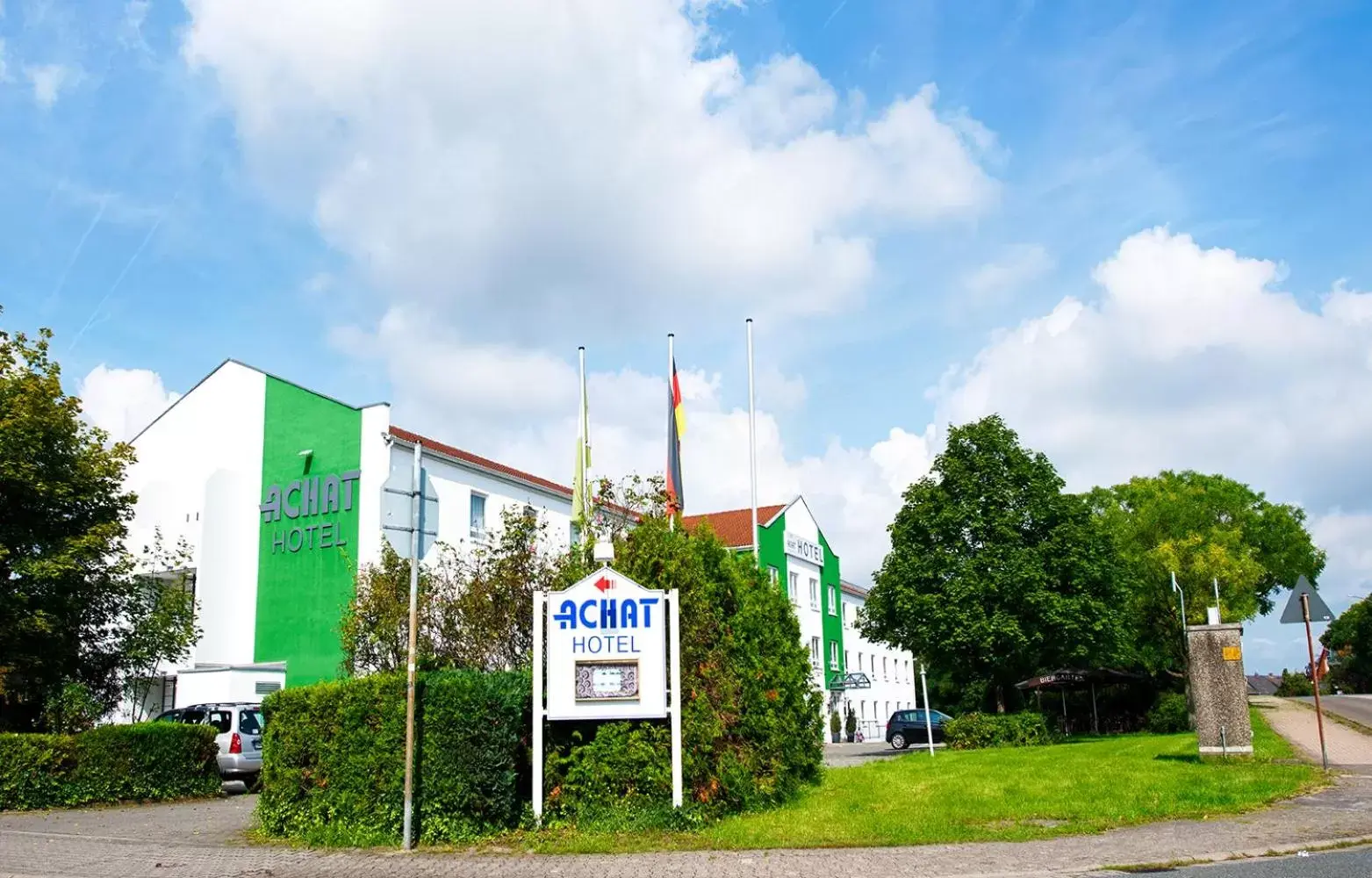 Facade/entrance, Property Building in ACHAT Hotel Rüsselsheim Frankfurt