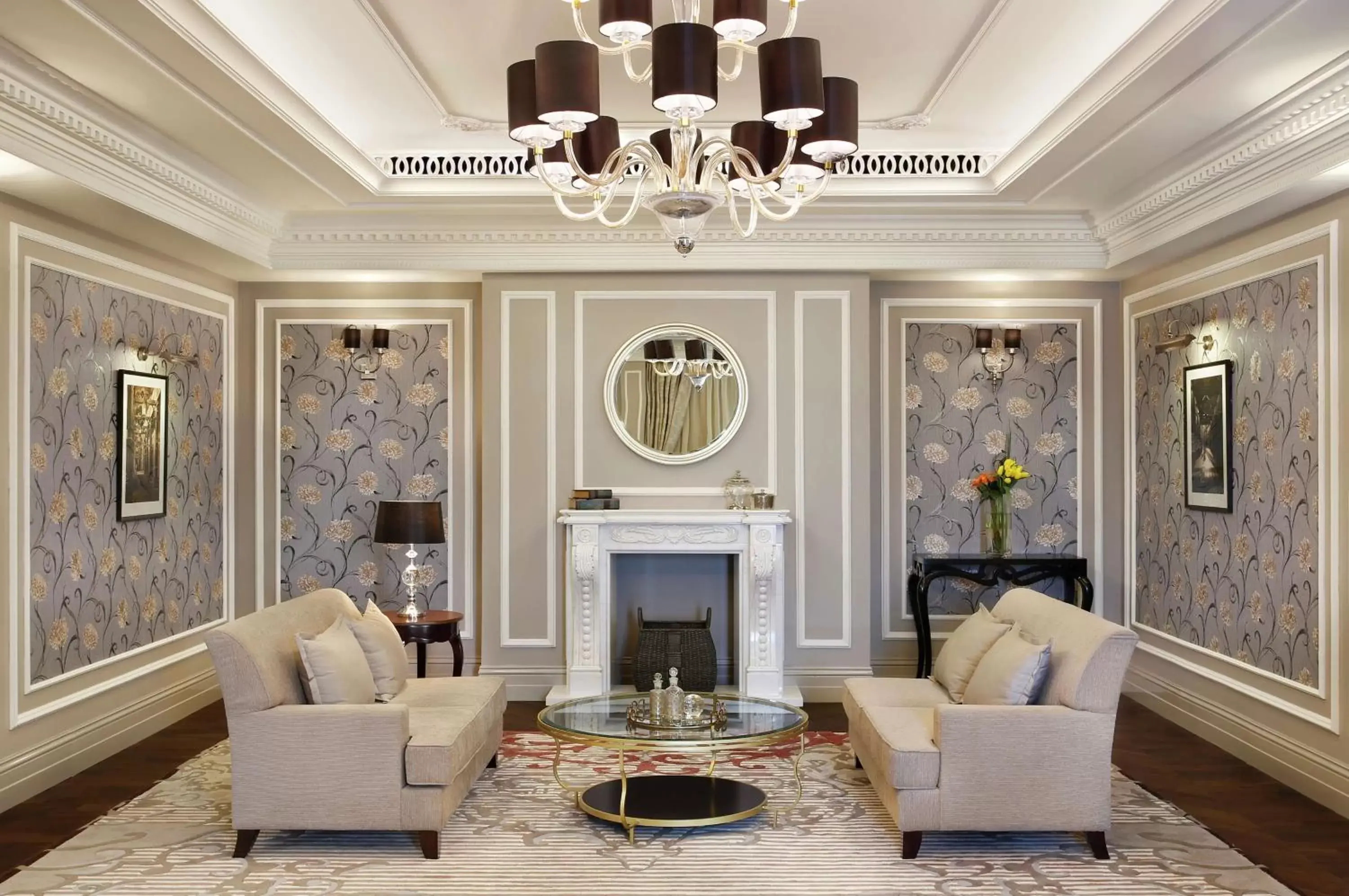 Living room, Seating Area in Habtoor Palace Dubai, LXR Hotels & Resorts