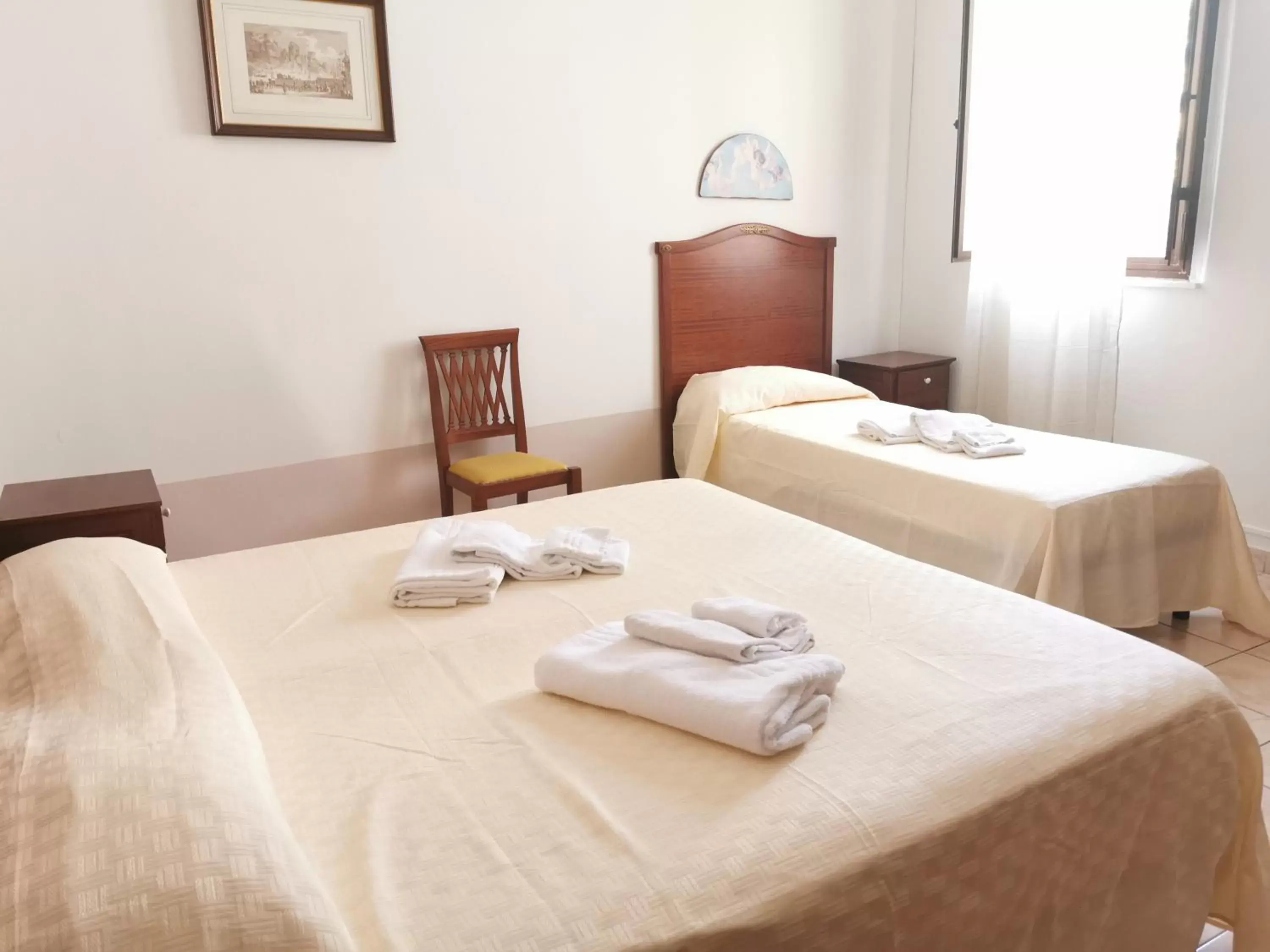 Bedroom, Bed in I Cappuccini Rooms