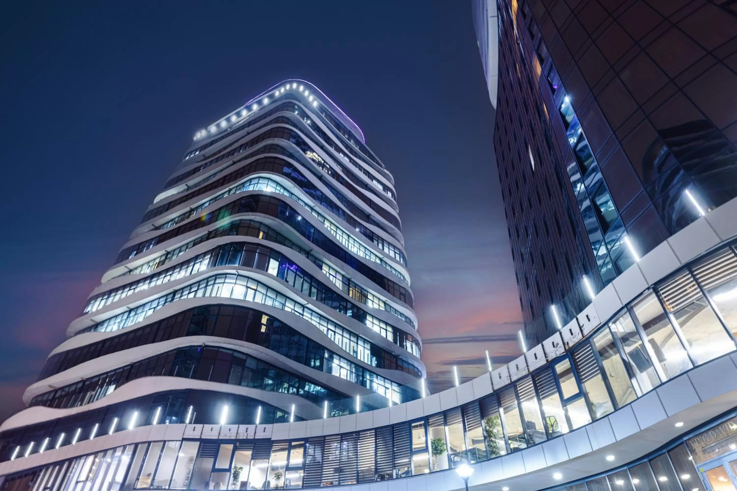 Property building in Meta Business Hotel By King David