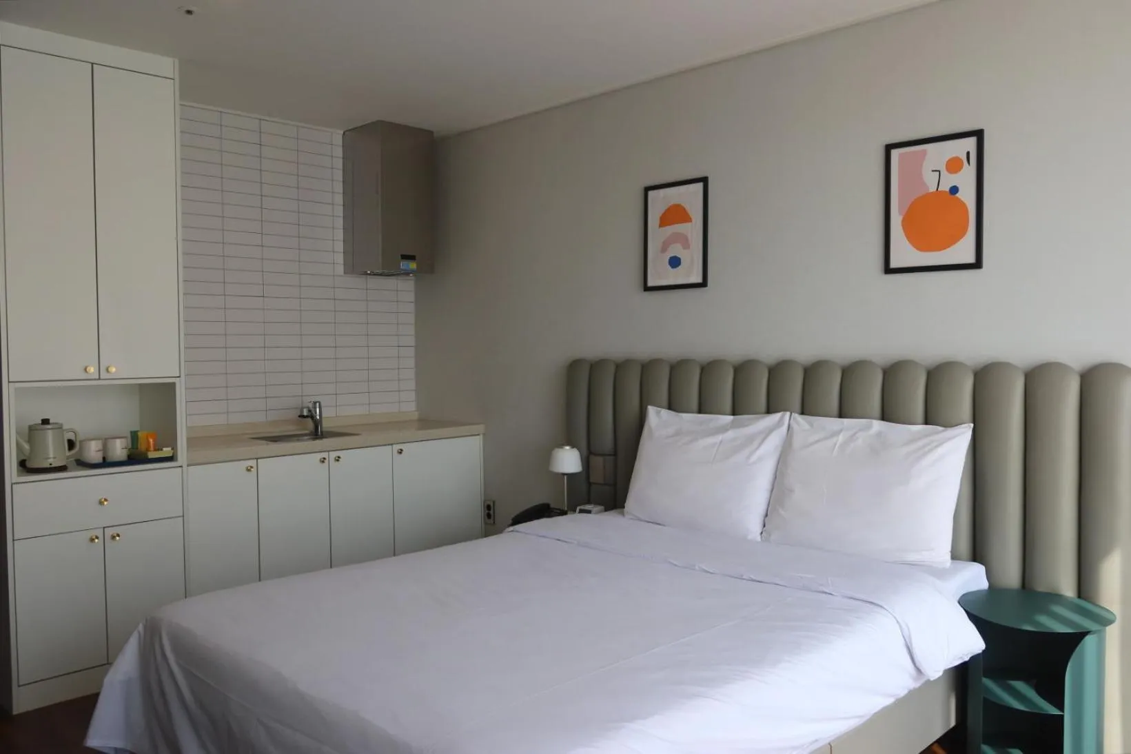 Decorative detail, Bed in Hotel Seogwipean