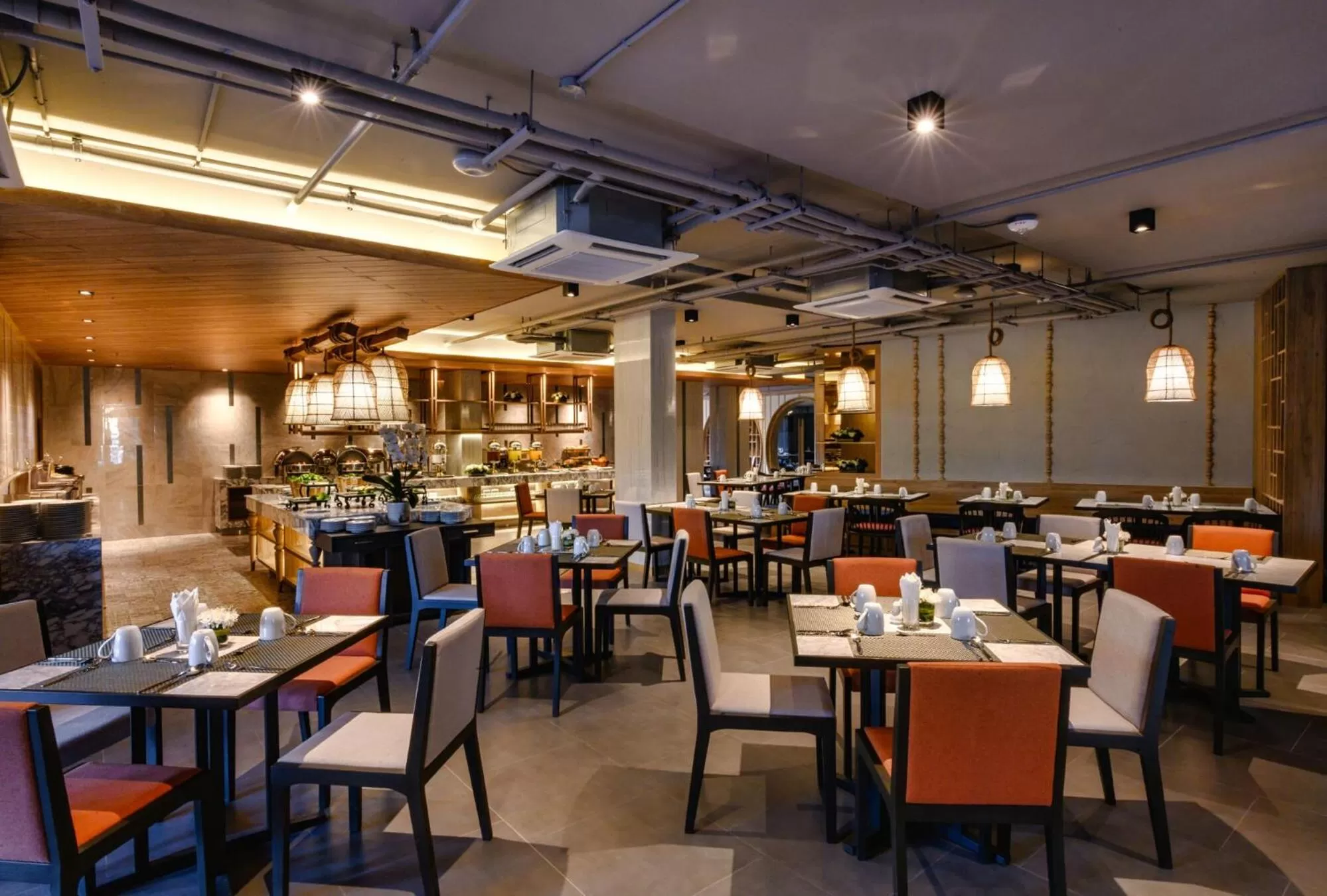 Restaurant/places to eat in iSanook Resort & Suites Hua Hin