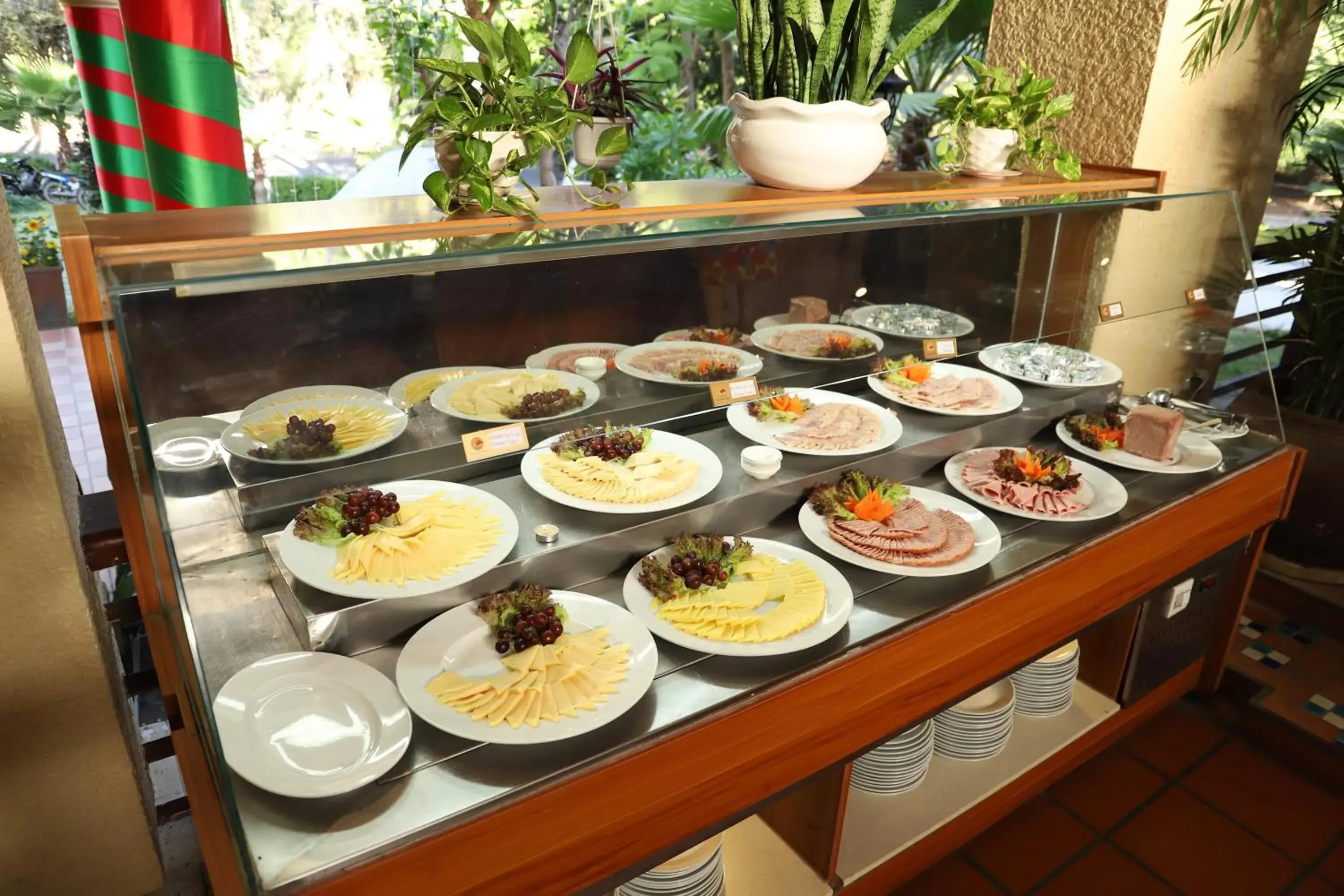 Buffet breakfast in Sunny Beach Resort & Spa