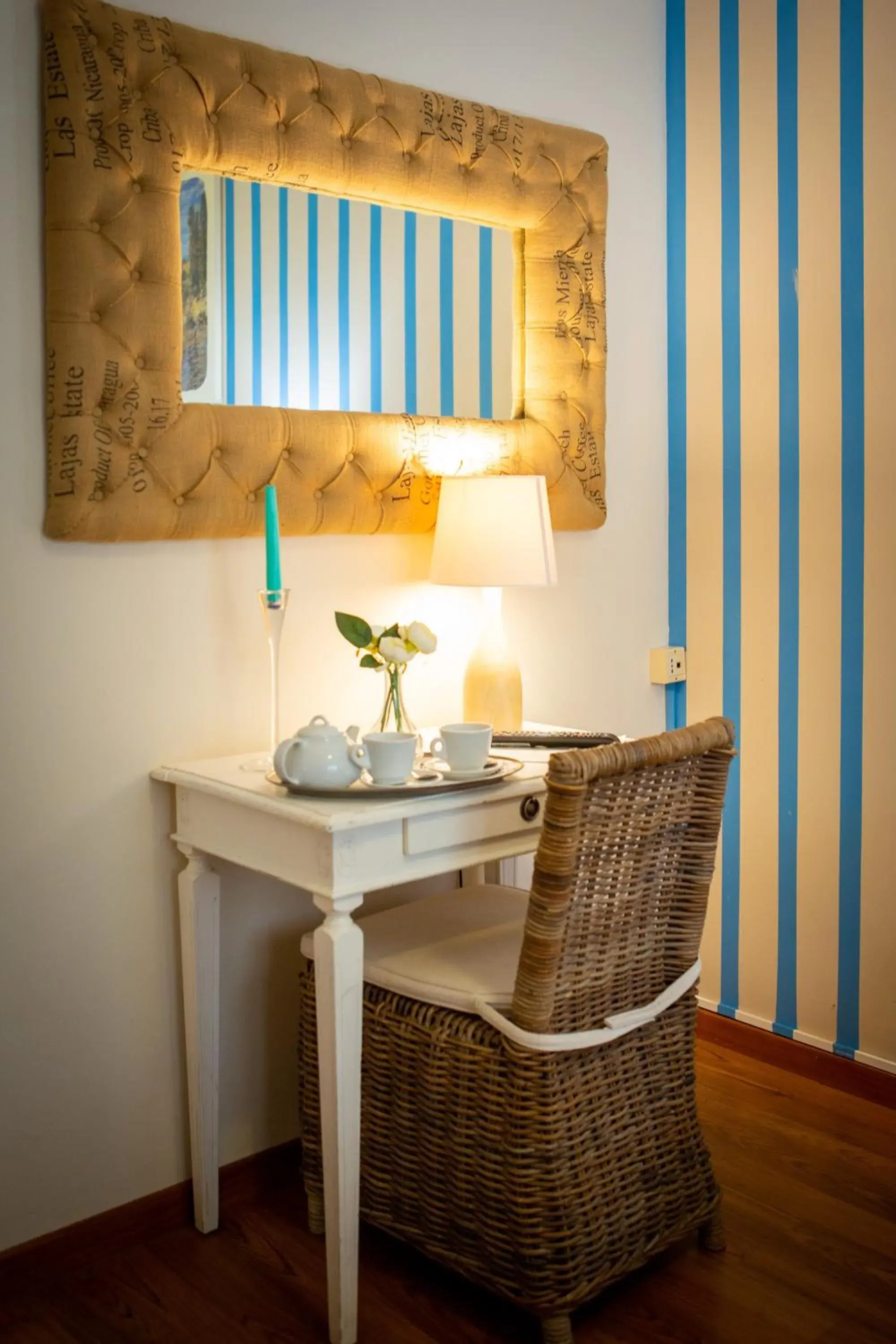 Seating area in Hotel Palace del Conero