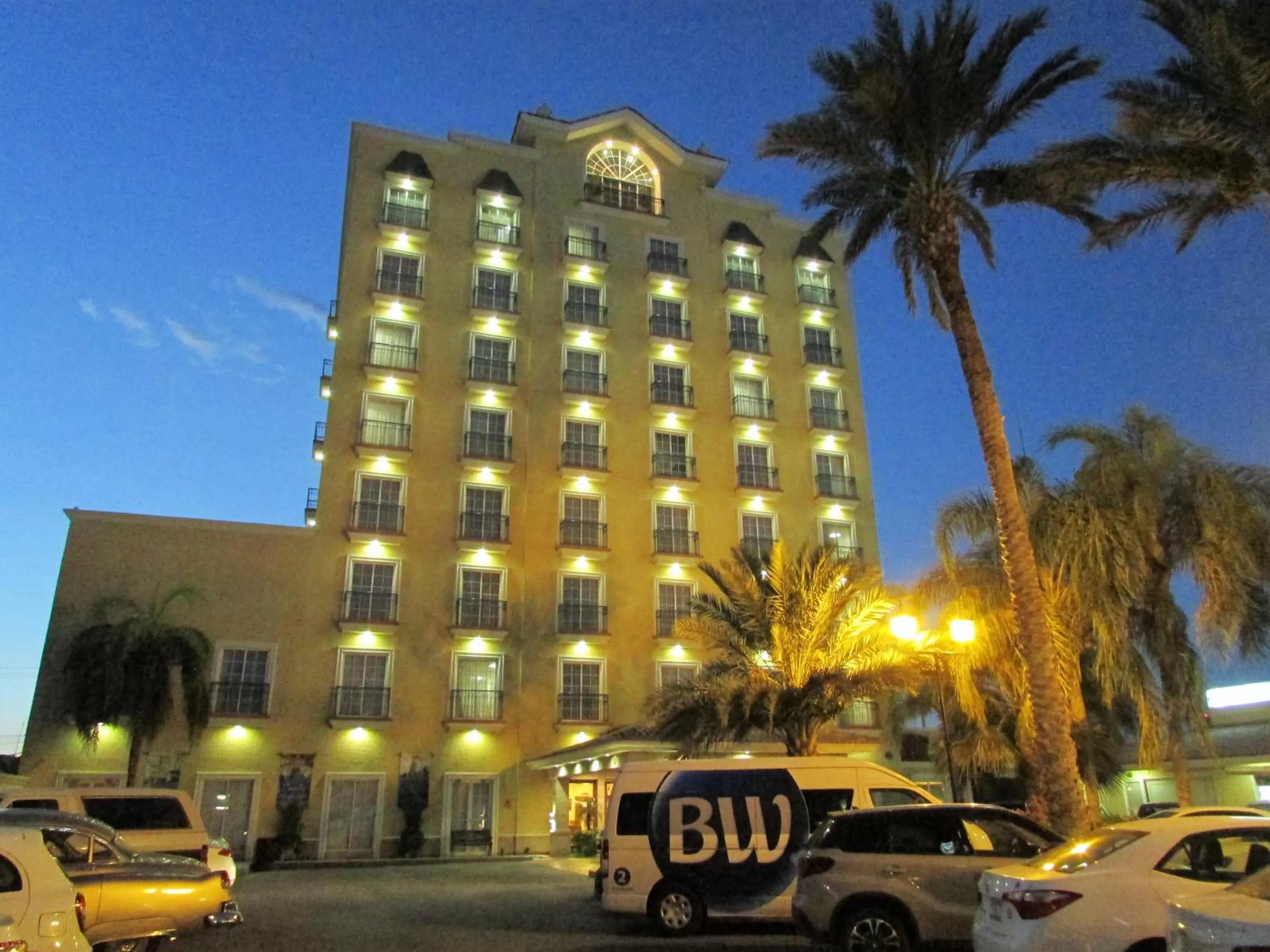 Property building in Best Western Hotel Posada Del Rio Express