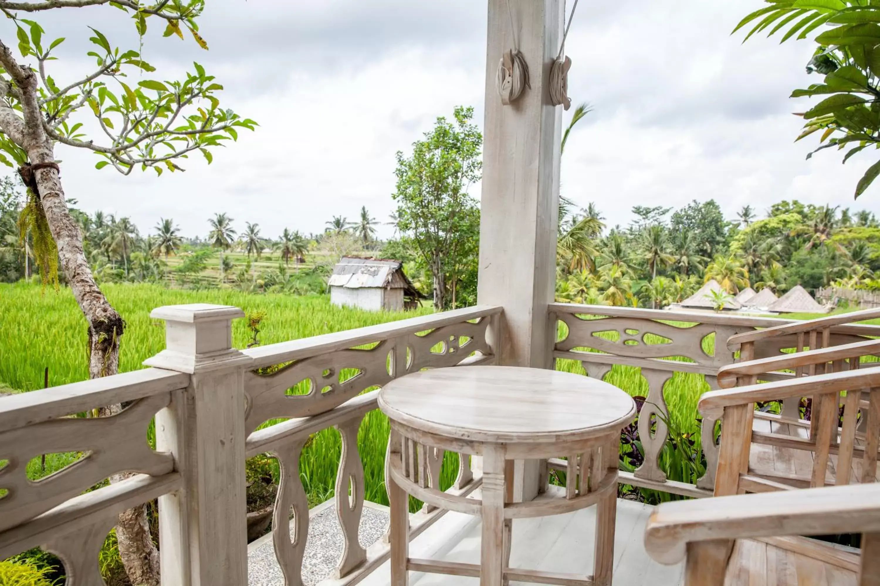 Garden view, Balcony/Terrace in B Saya Villas