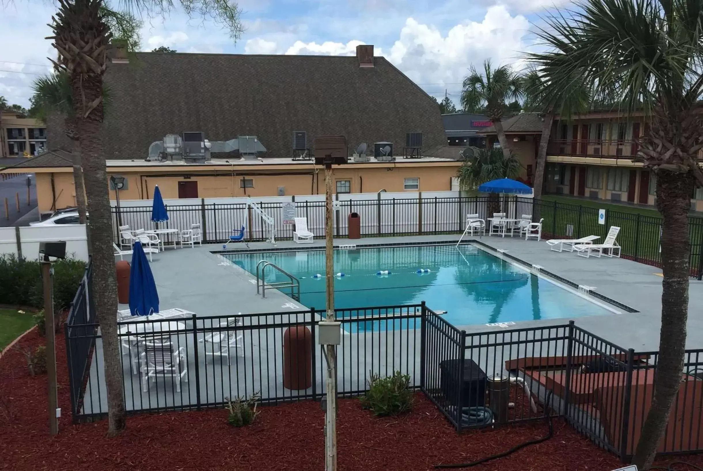On site, Pool View in Days Inn by Wyndham St Augustine I-95-Outlet Mall