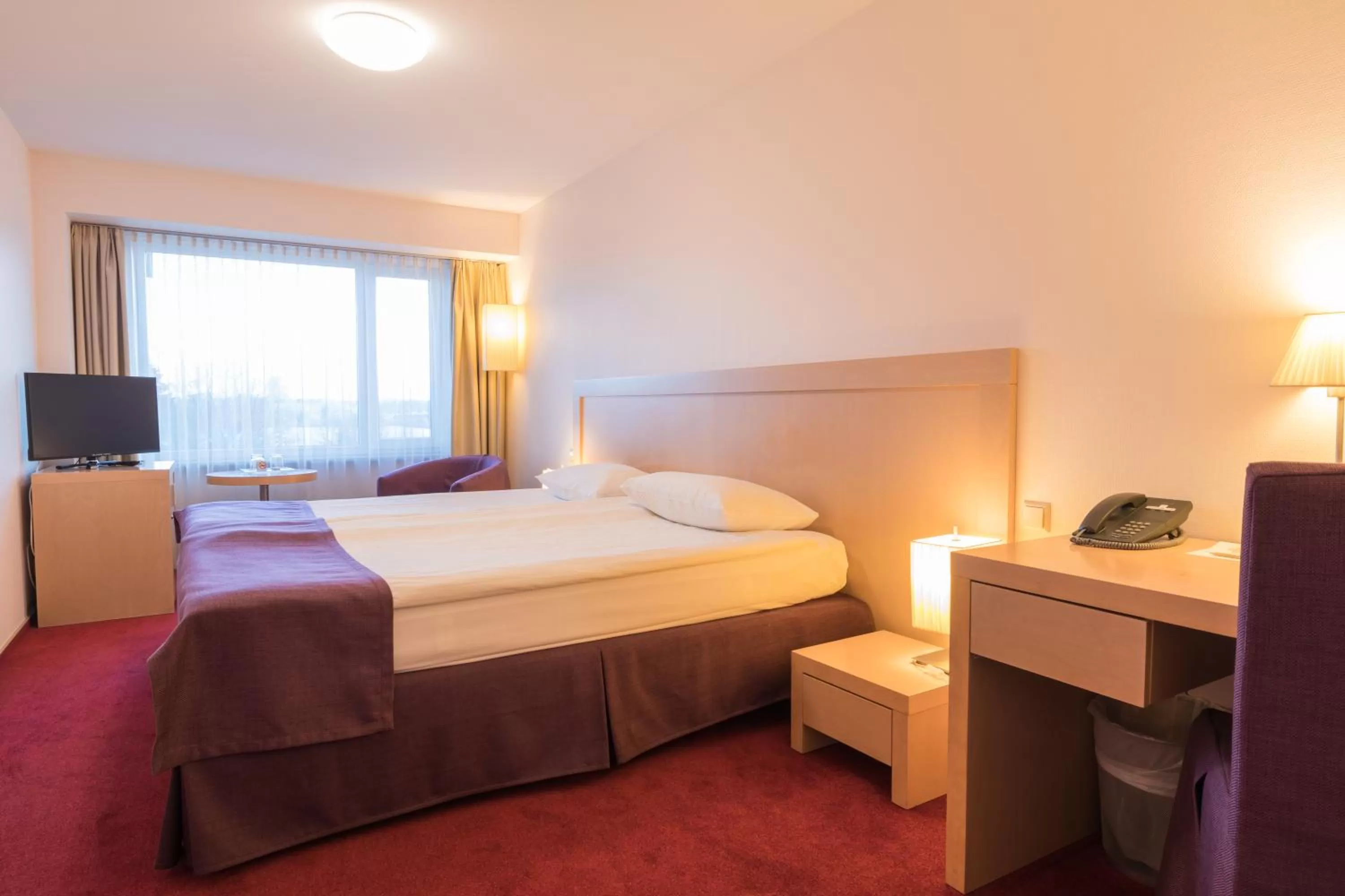 Bedroom, Bed in Riga Islande Hotel with FREE Parking
