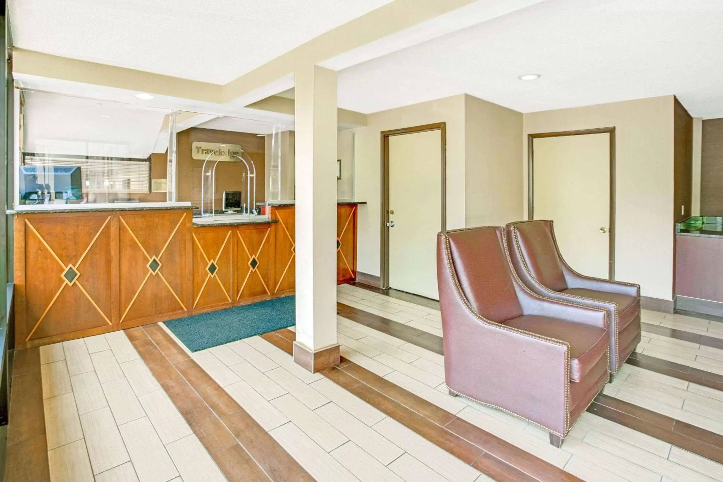 Lobby or reception in Travelodge by Wyndham Silver Spring Lobby or reception in Travelodge by Wyndham Silver Spring