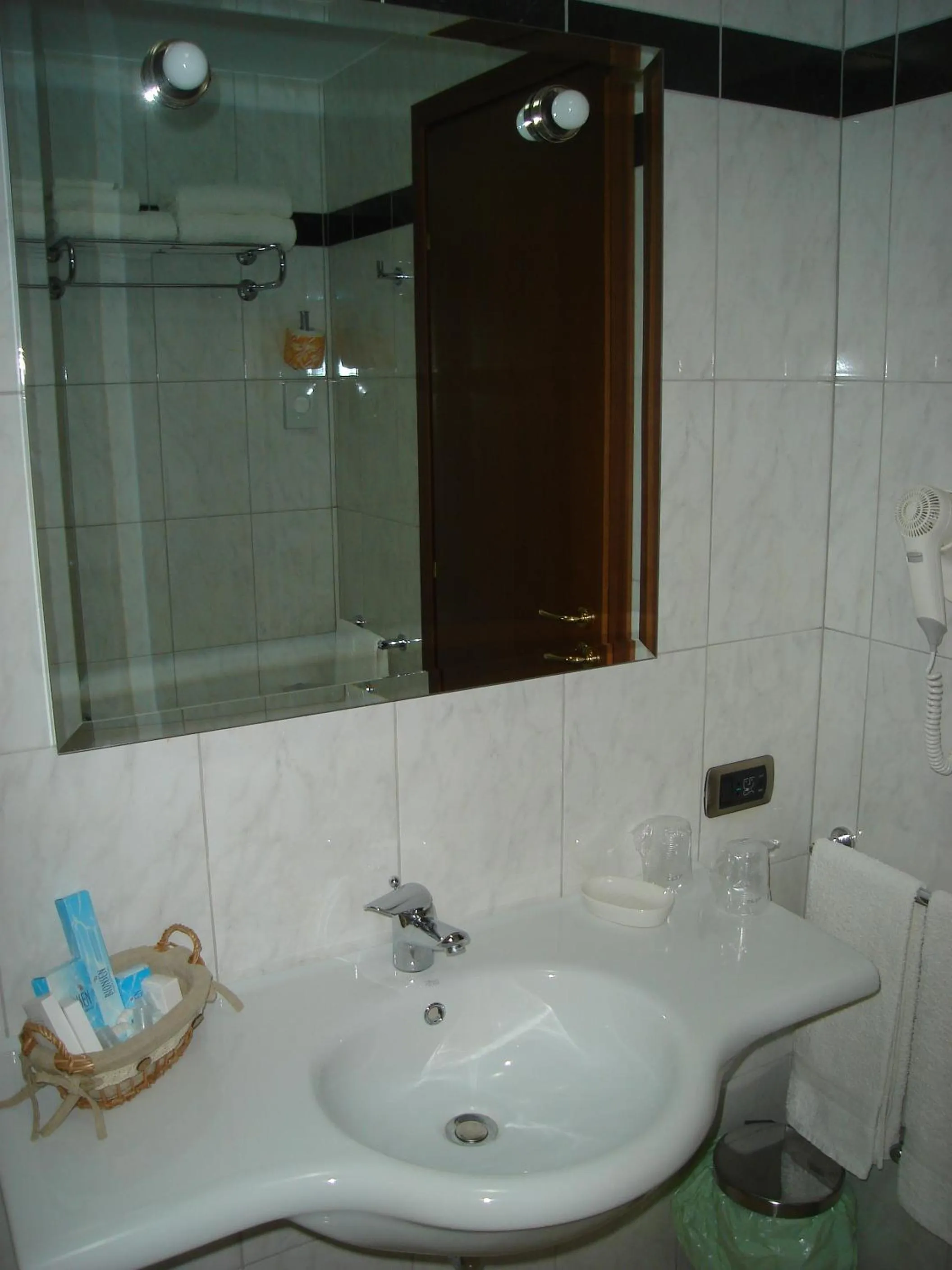 Bathroom in Hotel Le Palme