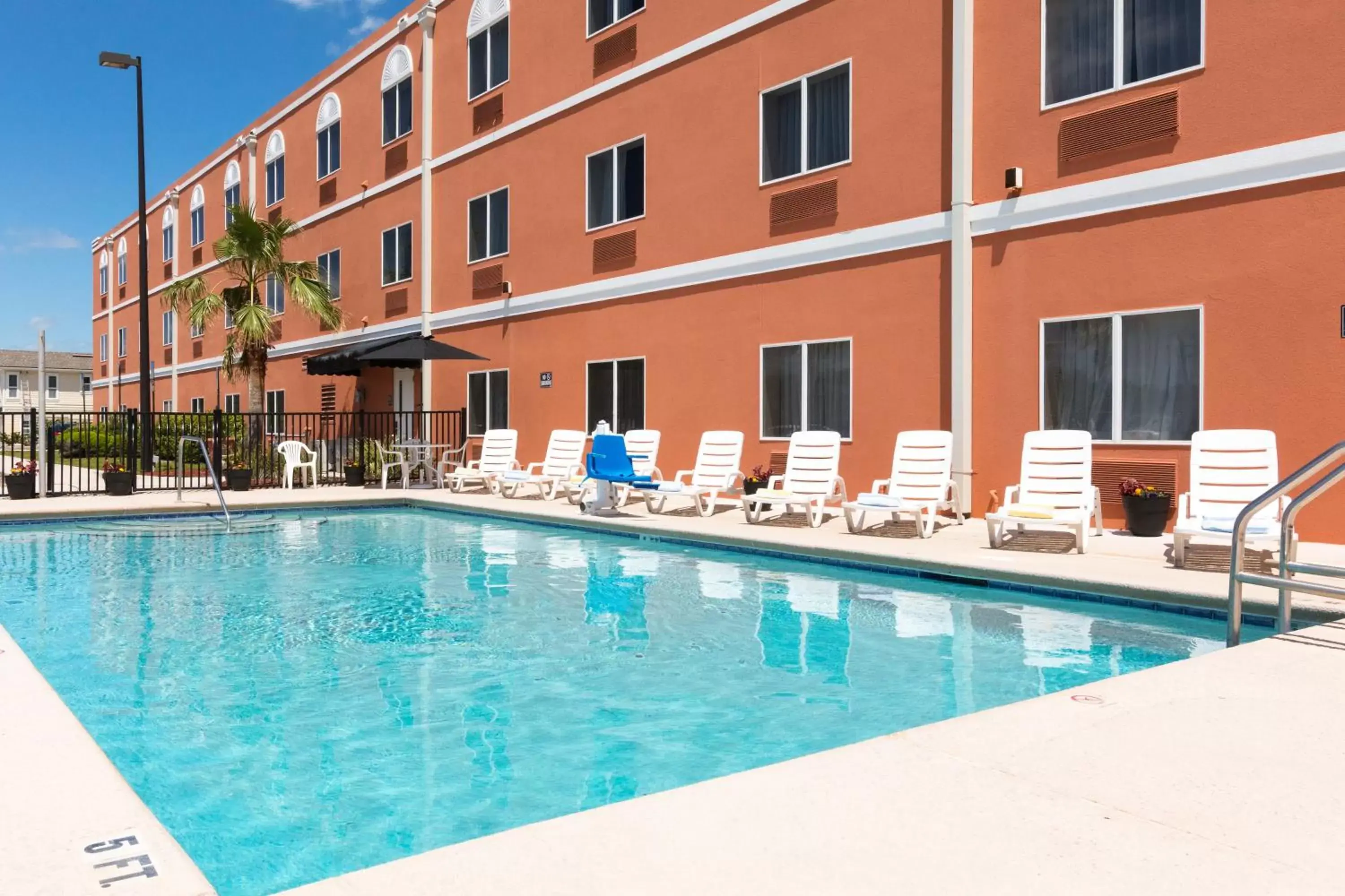 Patio, Swimming Pool in Amelia Hotel at the Beach