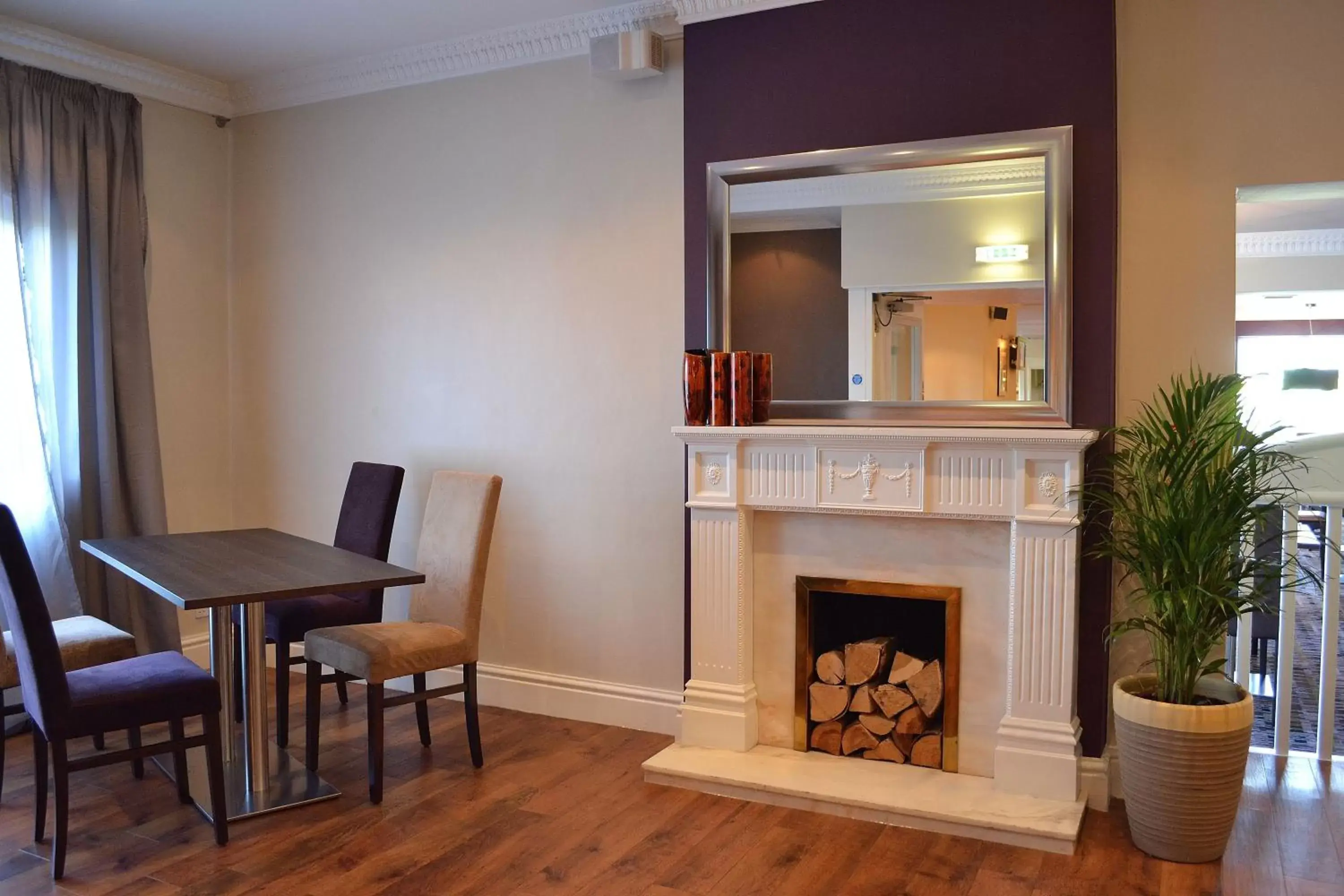 Restaurant/places to eat, Dining Area in Citrus Hotel Coventry South by Compass Hospitality