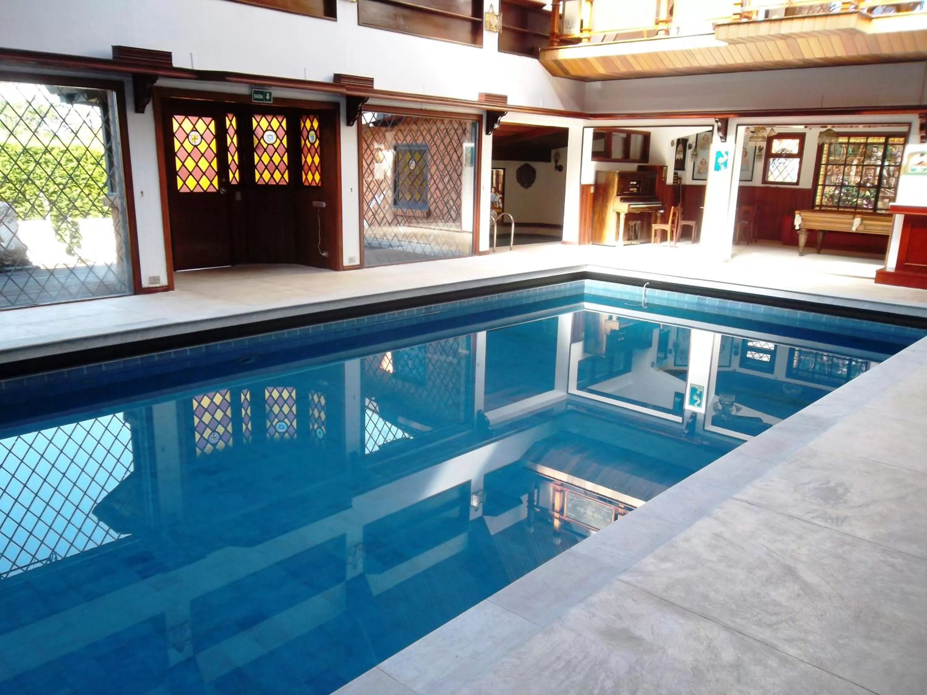 Pool view in Hotel Castelo Nacional Inn Campos do Jordão