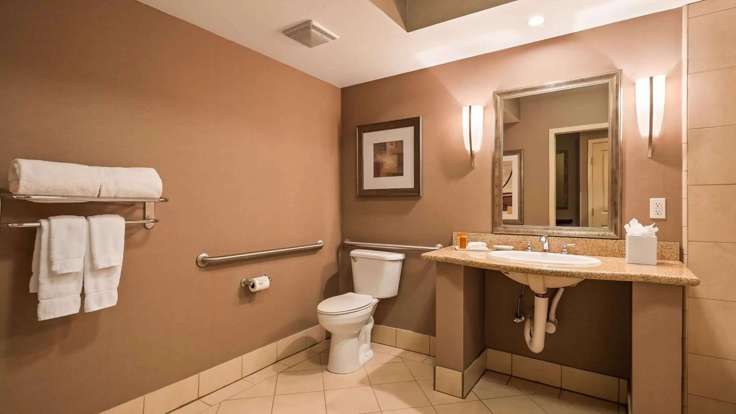 Bathroom in Best Western Plus Bayside Hotel