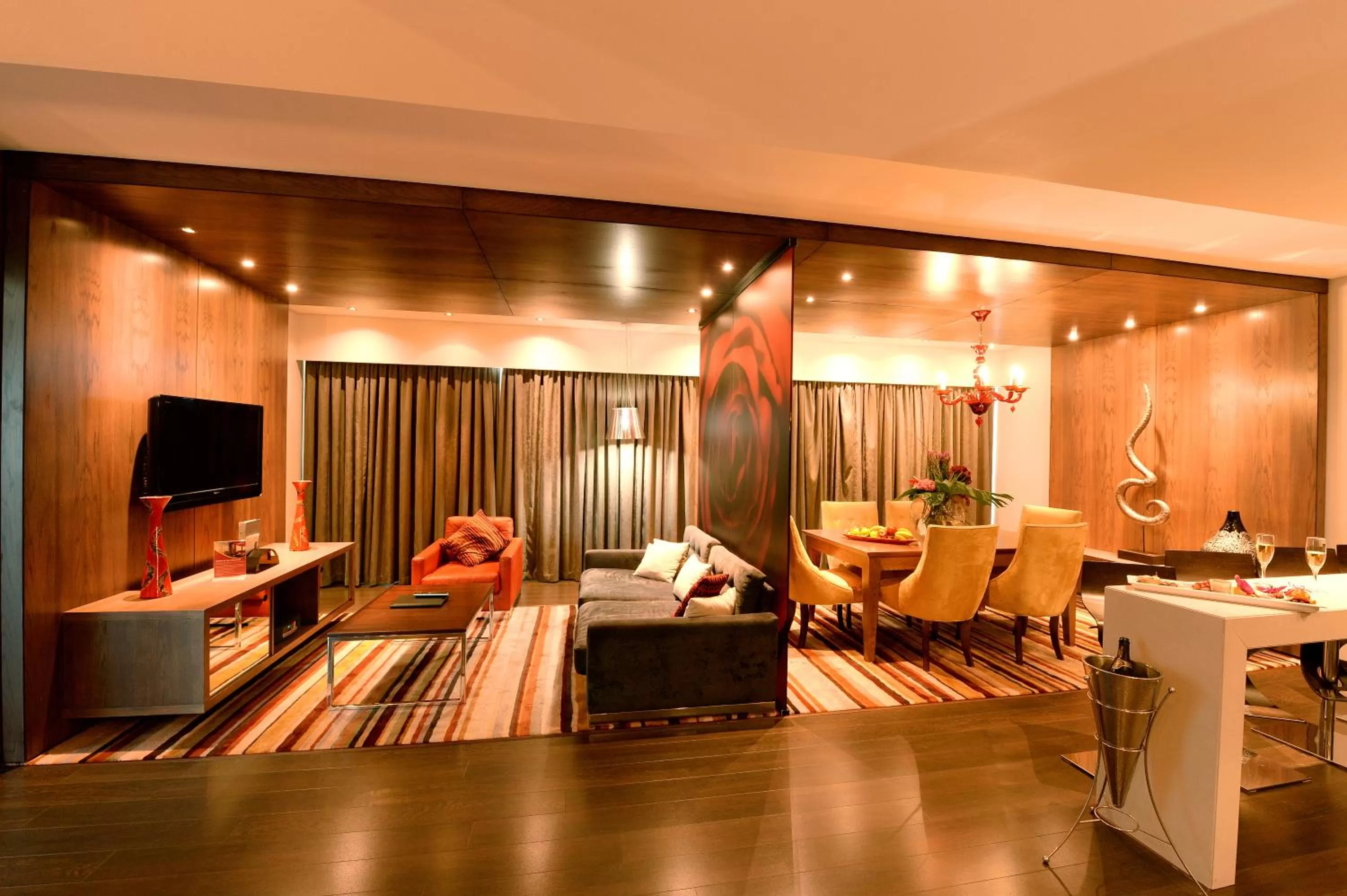 Kitchen or kitchenette in Southern Sun Rosebank, Johannesburg