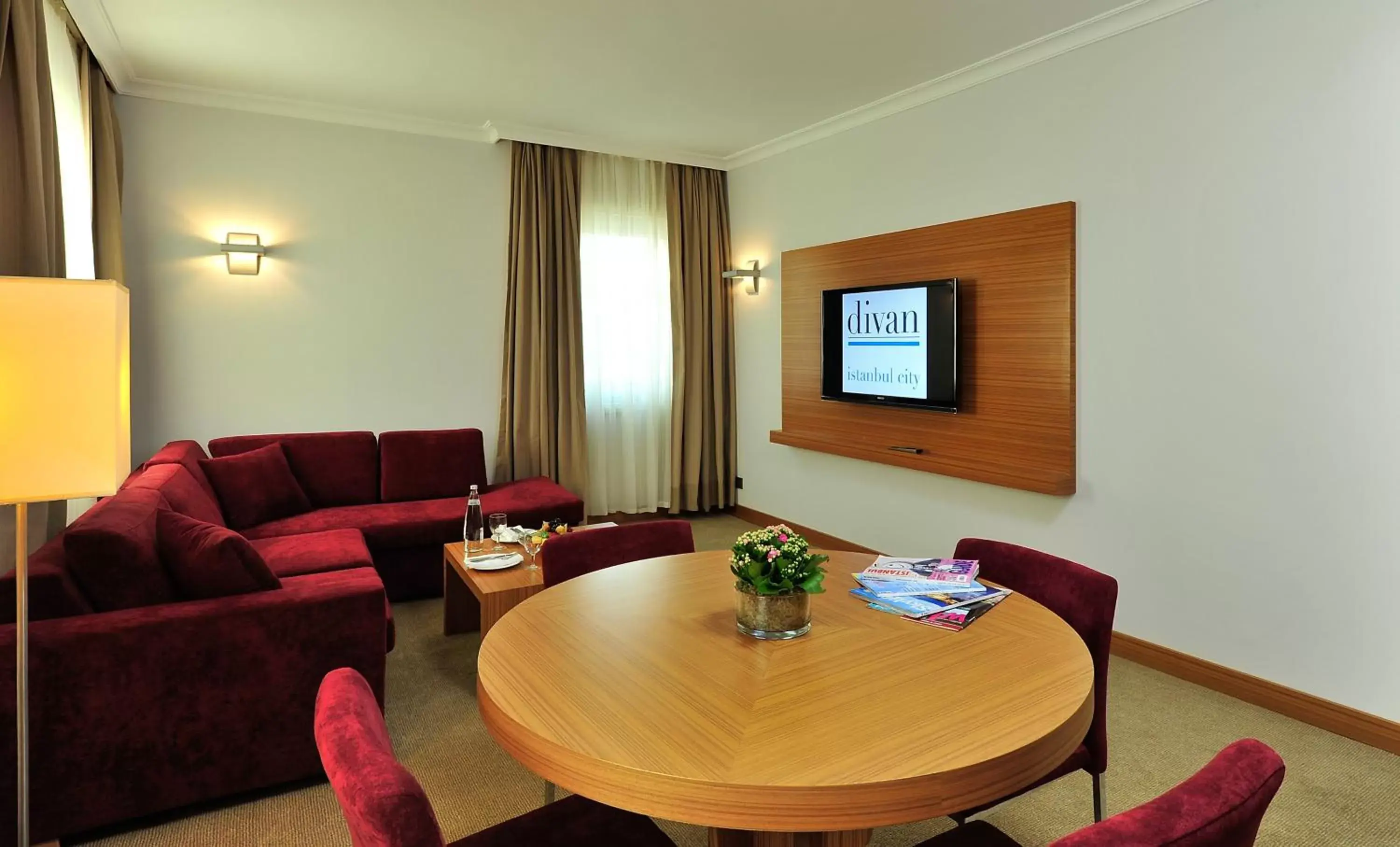 TV and multimedia, Seating Area in Divan Istanbul City