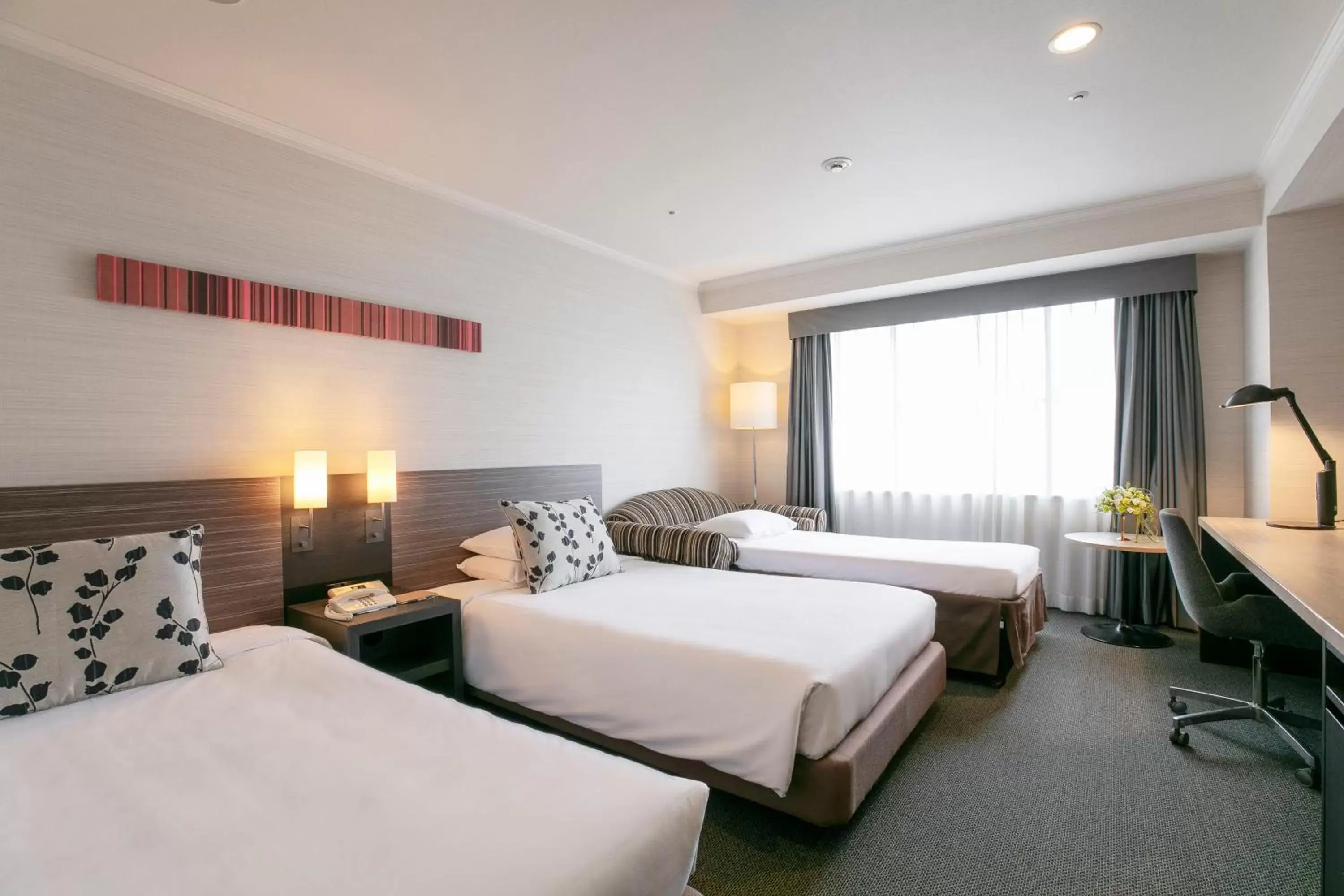 Photo of the whole room, Bed in Nagoya Tokyu Hotel