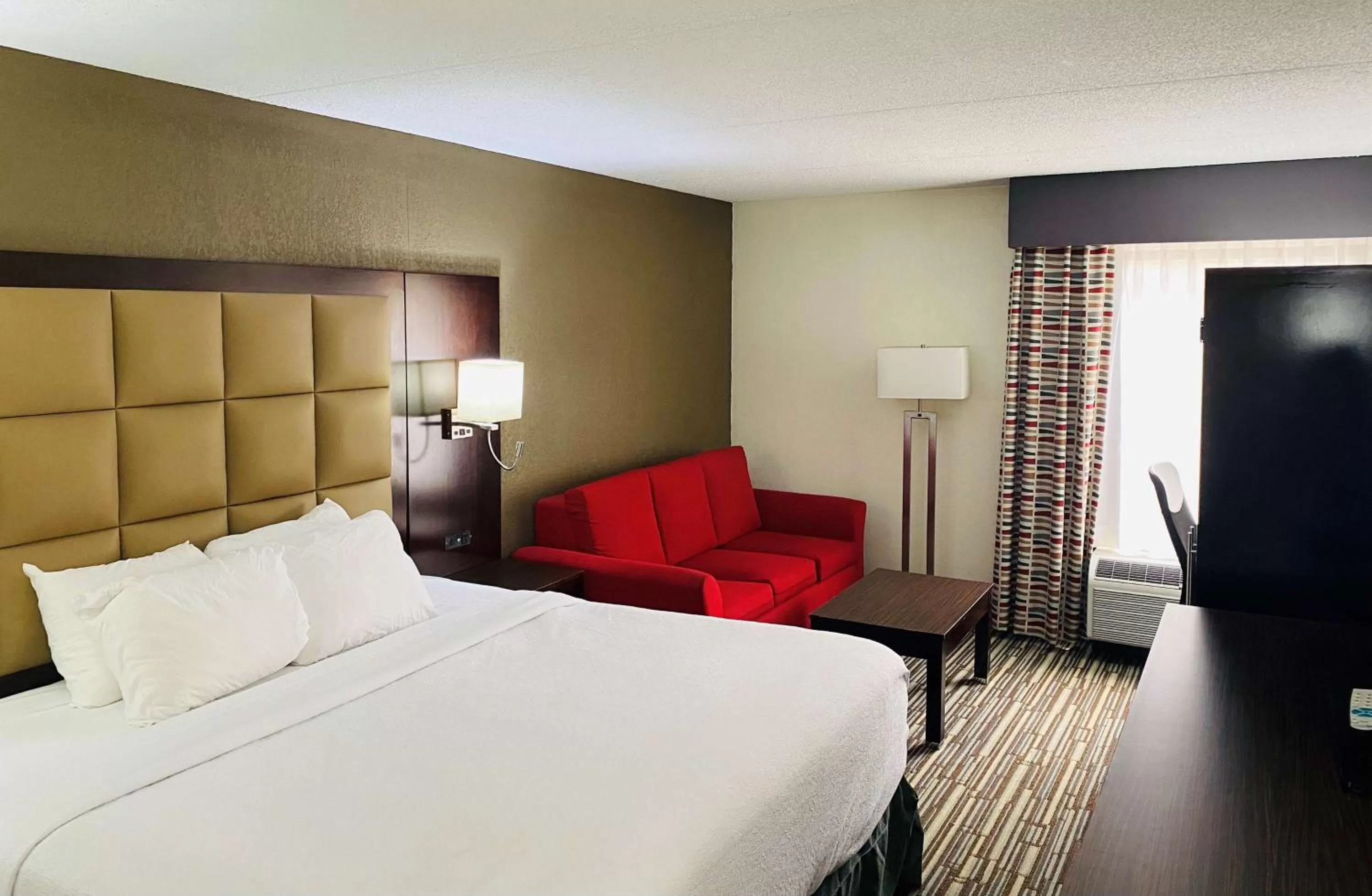 King Room - Disability Access in Best Western Plus East Syracuse