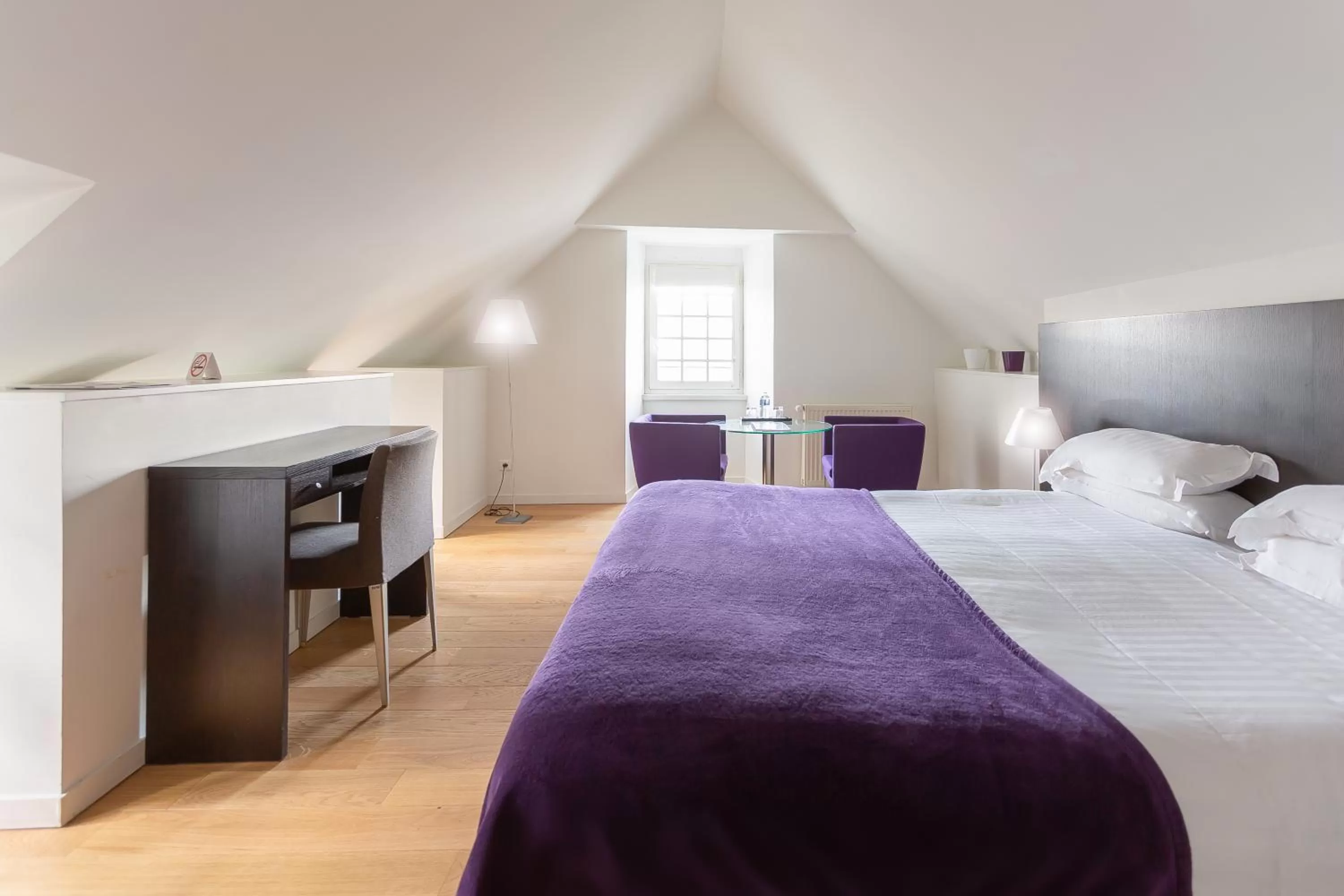 TV and multimedia, Bed in Hotel Le Temps De Vivre