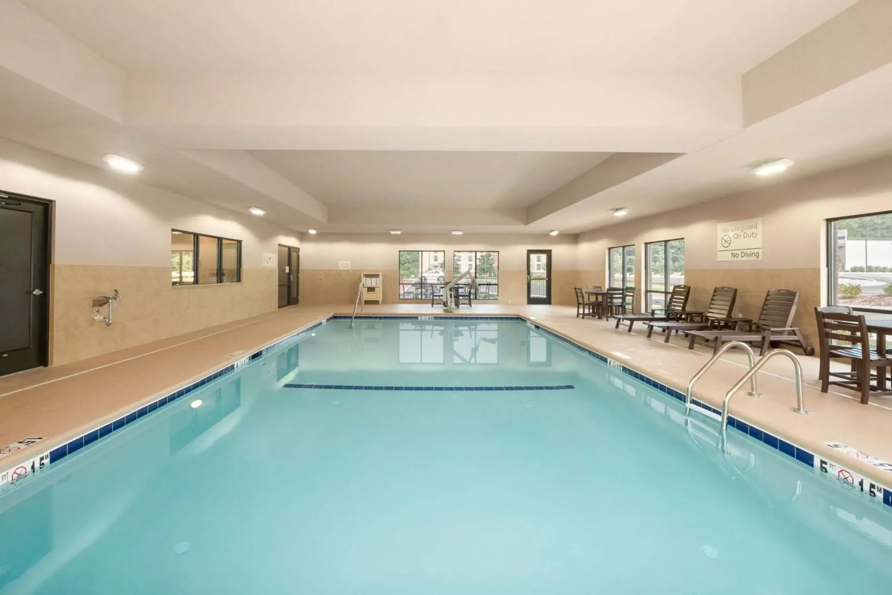 Pool view, Swimming Pool in Hampton Inn & Suites - Lavonia, GA