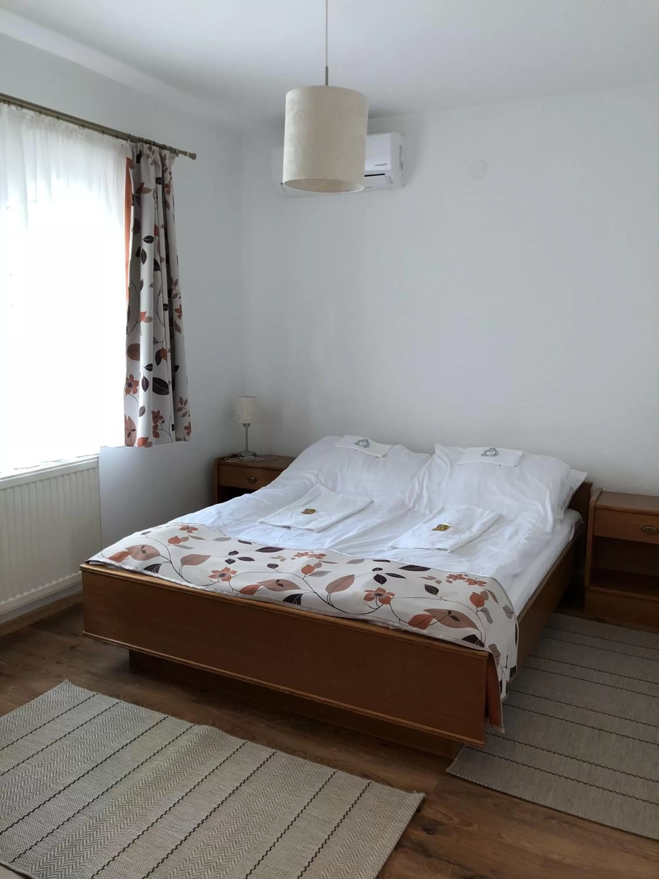 Bed in Zöldtető Panzió