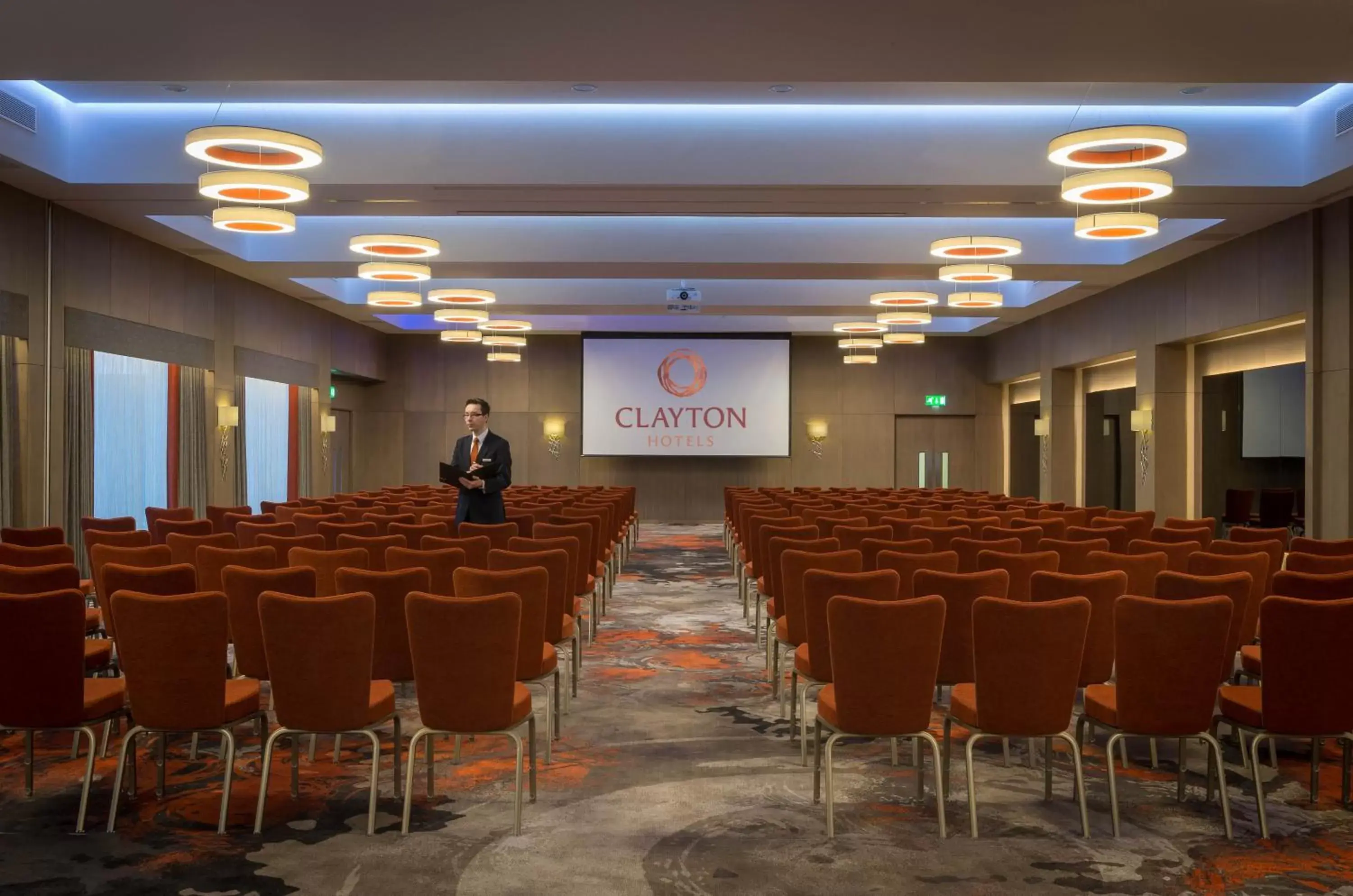 Meeting/conference room in Clayton Hotel Chiswick