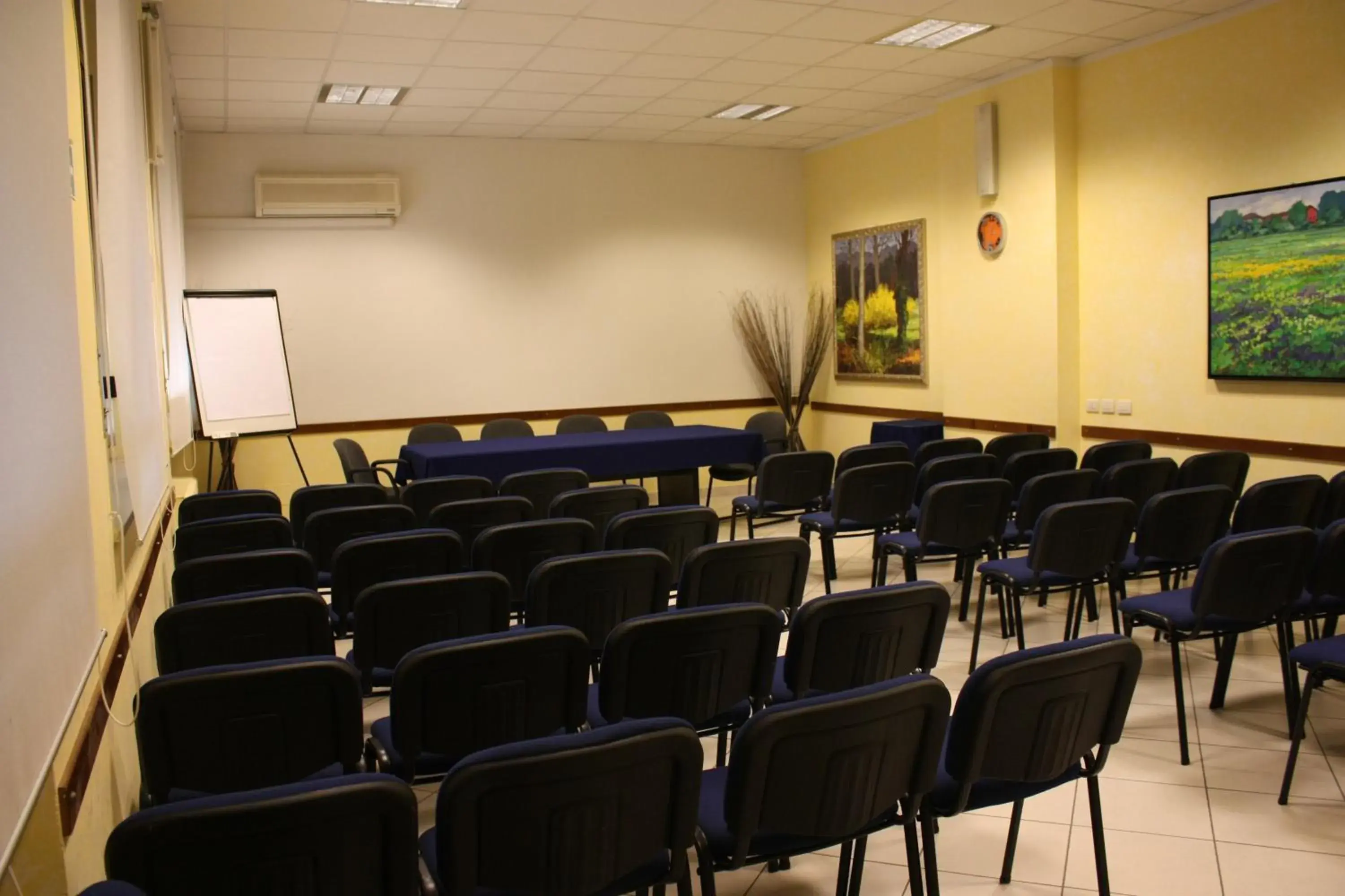 Business facilities in Park Hotel